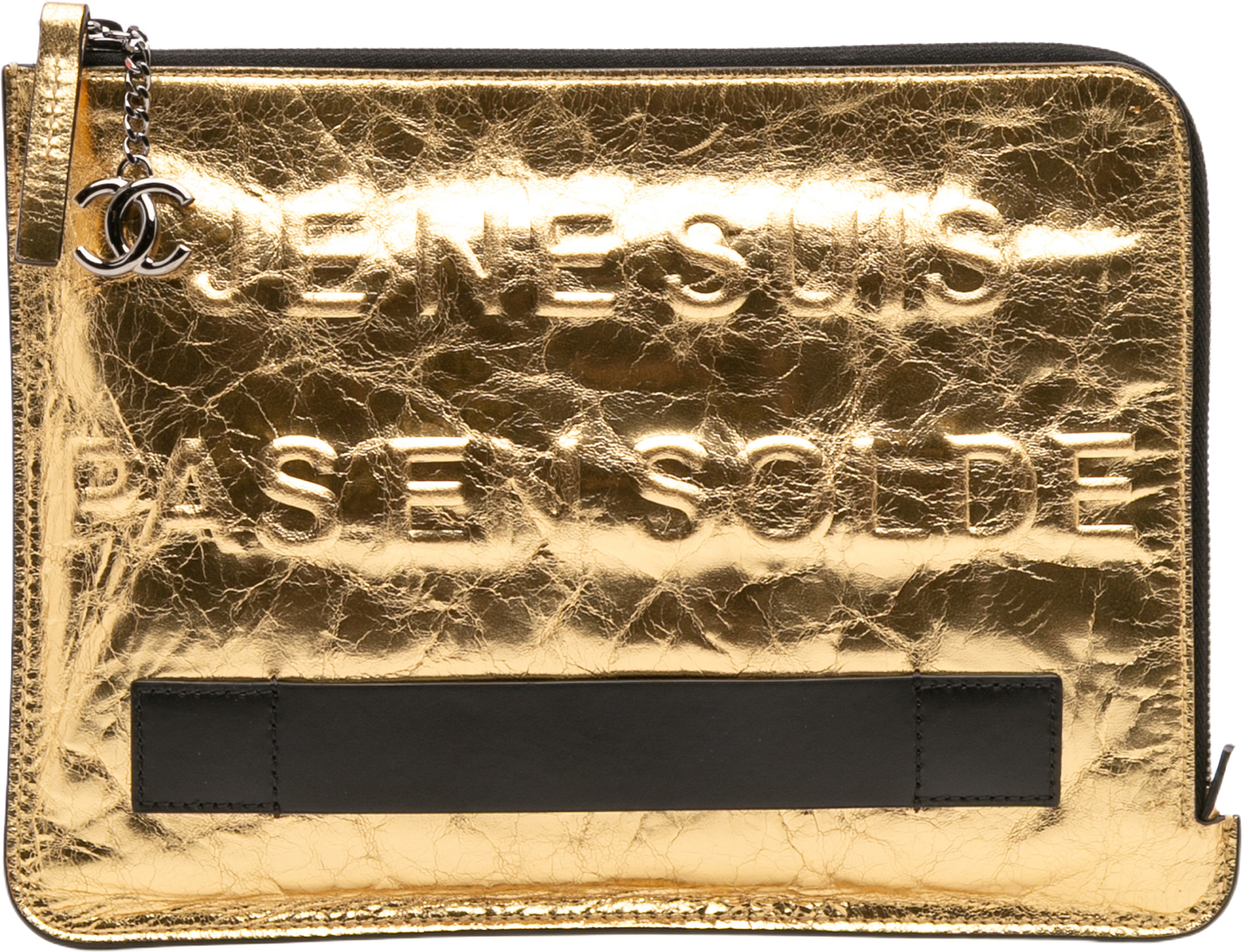 Chanel Metallic Lambskin Je Ne Suis Pas En Solde Clutch, från Luxclusif, i färgen gold. Klicka för att öppna bilden i stort format