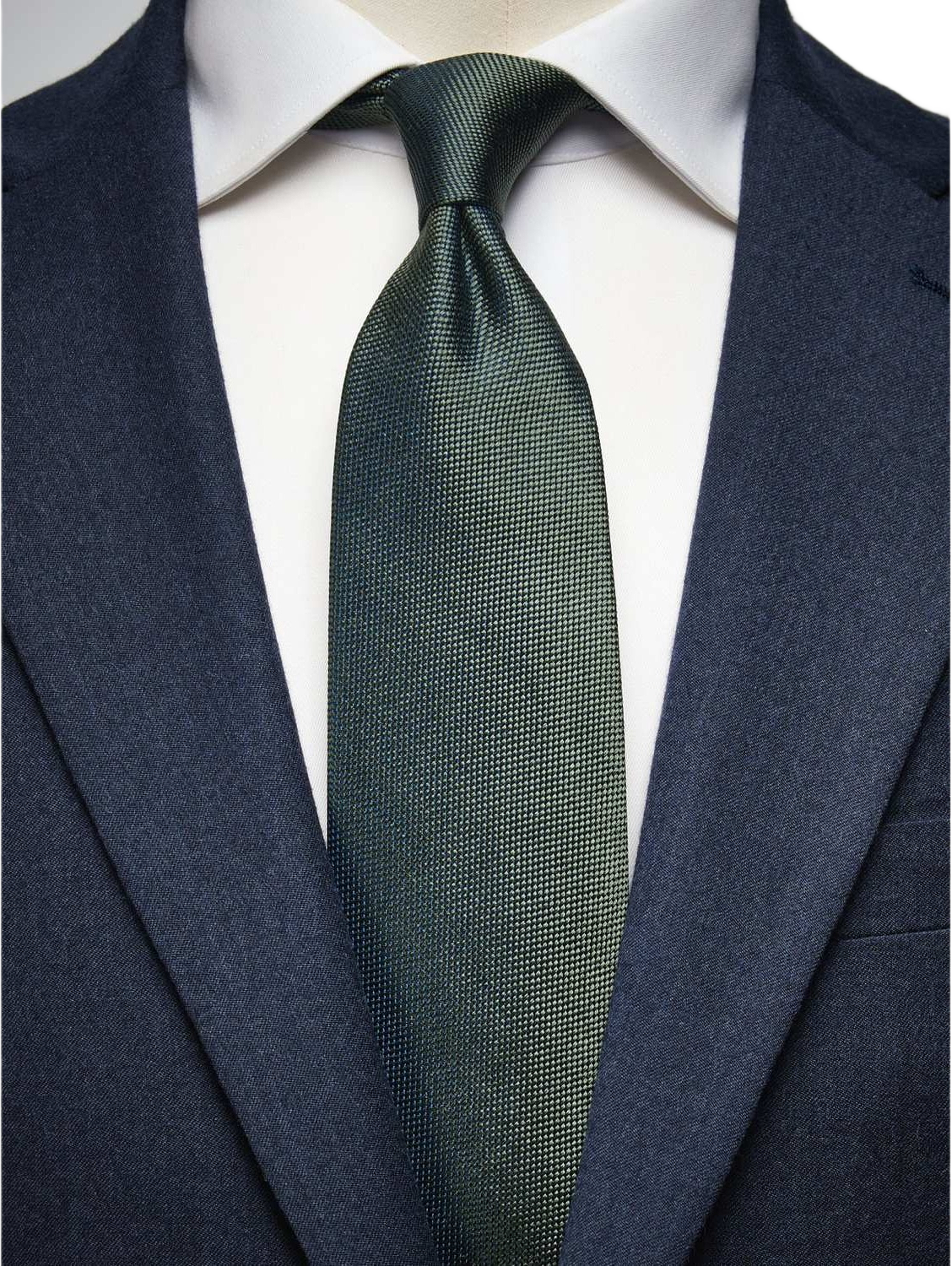 Tie Structure