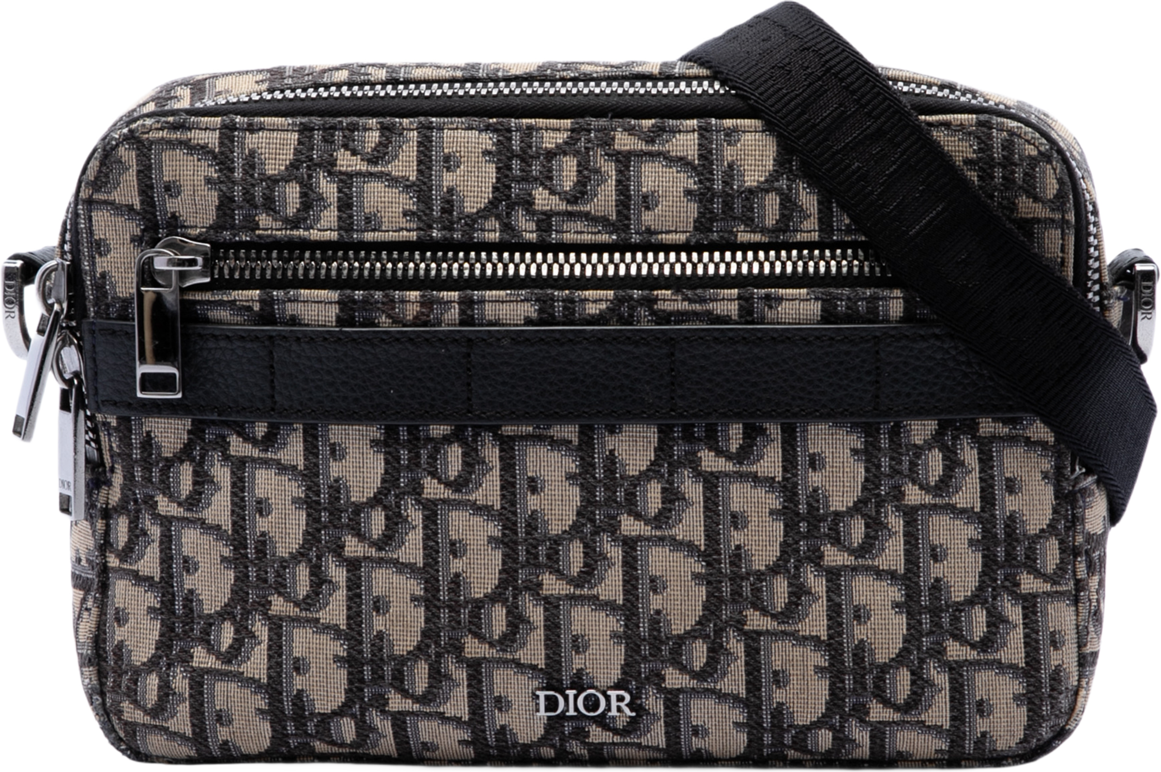 Dior Oblique Canvas Safari Crossbody, från Luxclusif, i färgen blå. Klicka för att öppna bilden i stort format