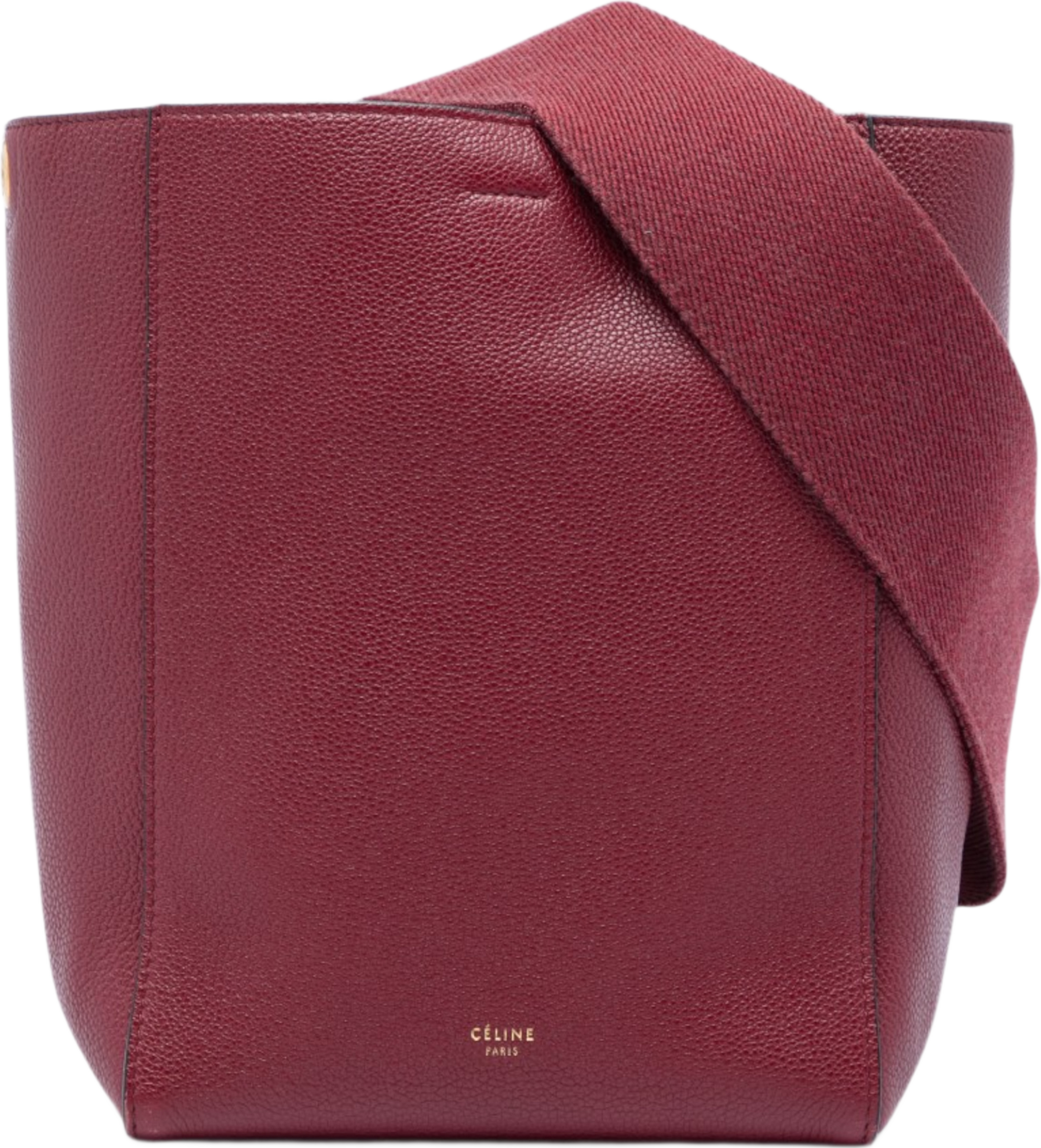 Celine Small Leather Seau Sangle Bucket Bag, från Luxclusif, i färgen röd. Klicka för att öppna bilden i stort format