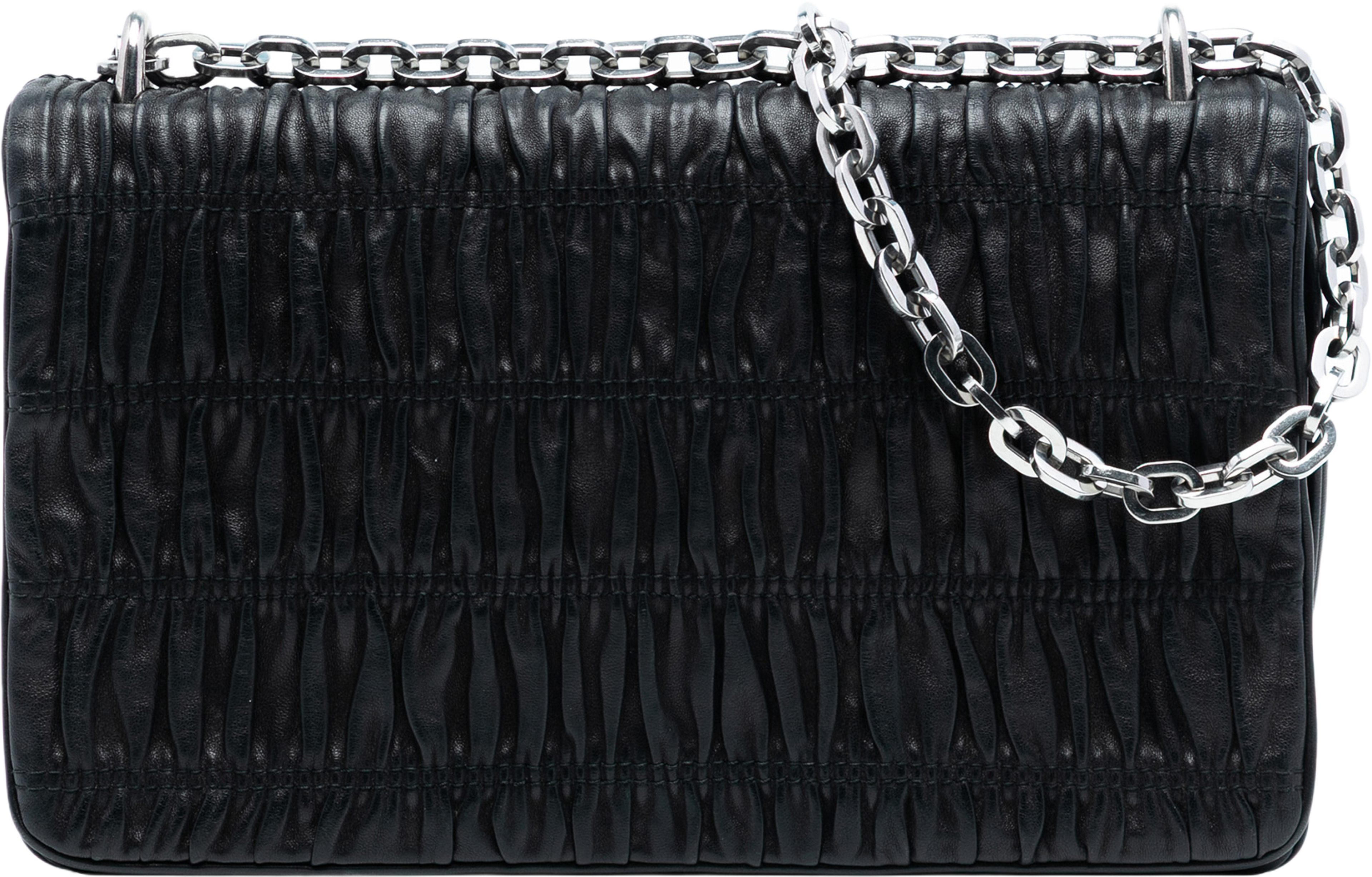 Prada Nappa Gaufre Shoulder Bag, från Luxclusif, i färgen black. Klicka för att öppna bilden i stort format