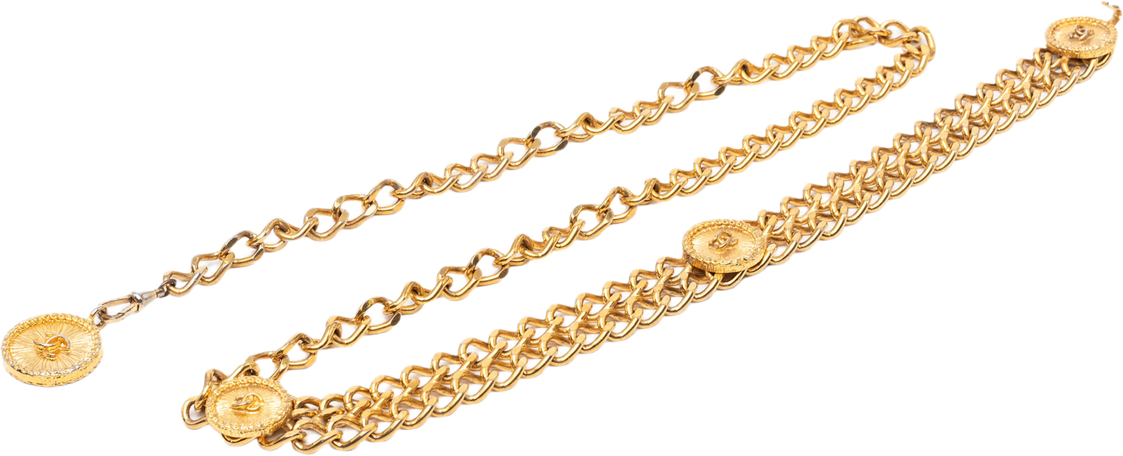 Chanel Cc Gold Plated Medallion Belt, från Luxclusif, i färgen guld. Klicka för att öppna bilden i stort format
