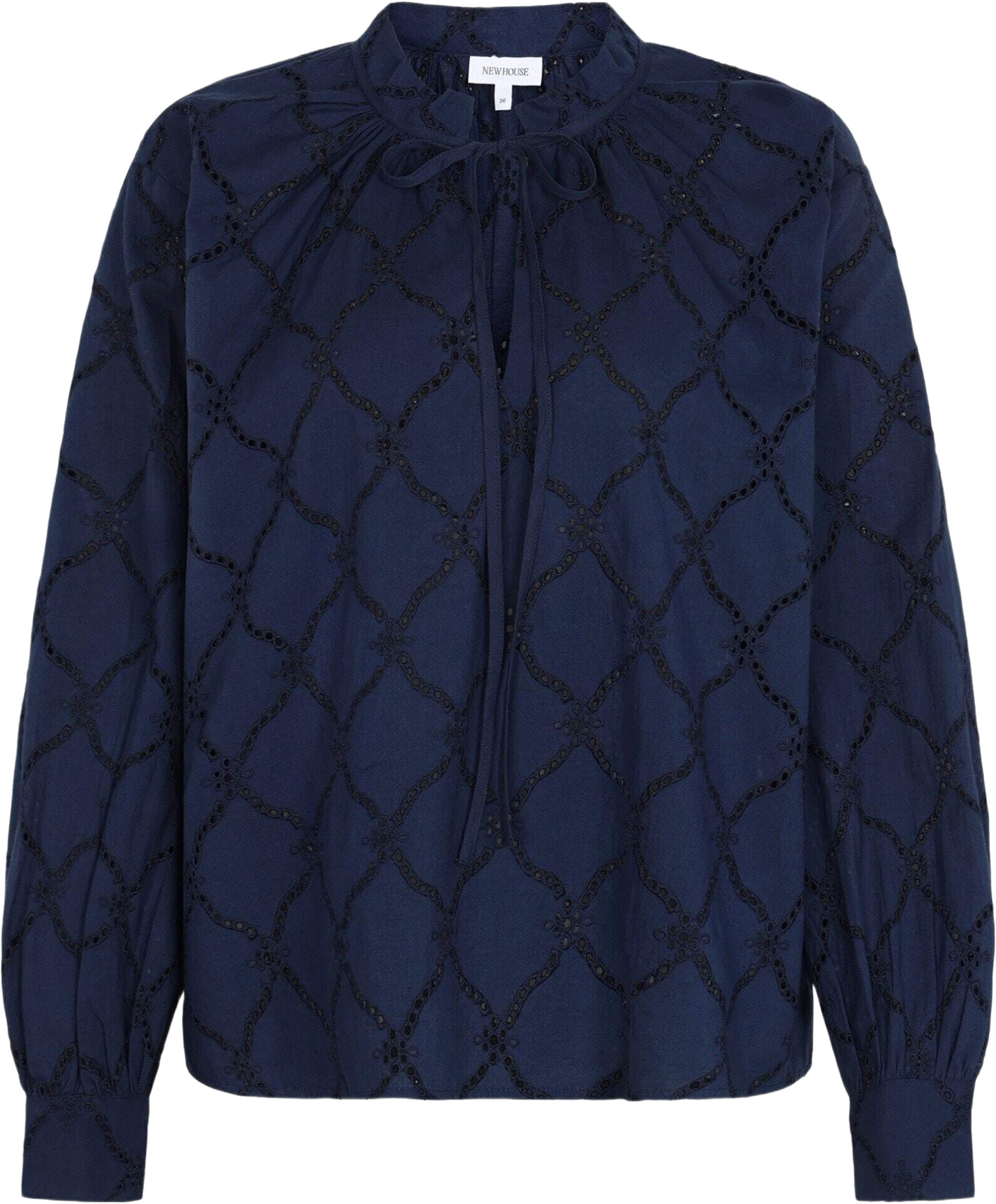 Laurie Schiffli Blouse, från Newhouse, i färgen marinblå. Klicka för att öppna bilden i stort format