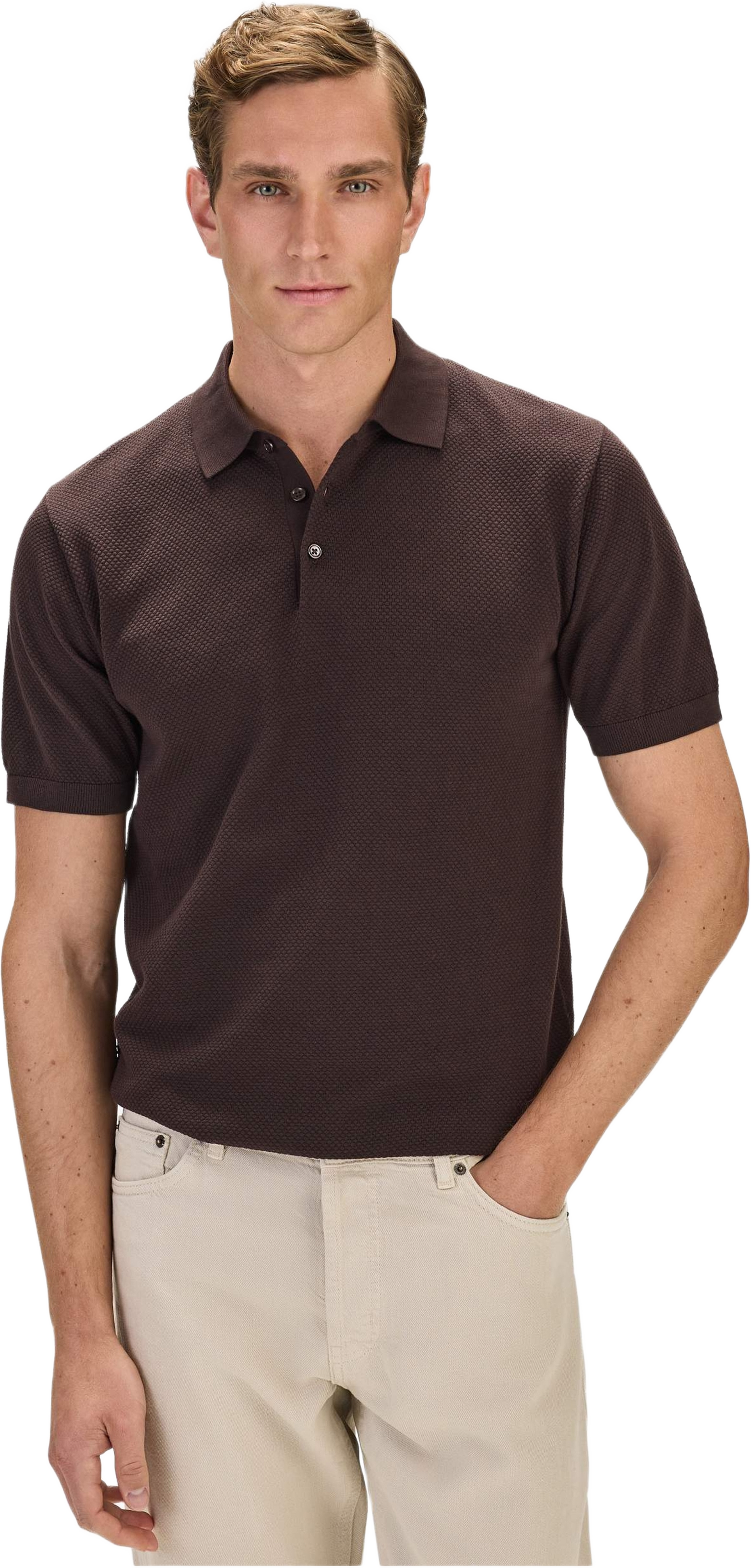 Cotton Texture Knitted Ss Polo Sweater (vincent), från John Henric, i färgen dark brown. Klicka för att öppna bilden i stort format