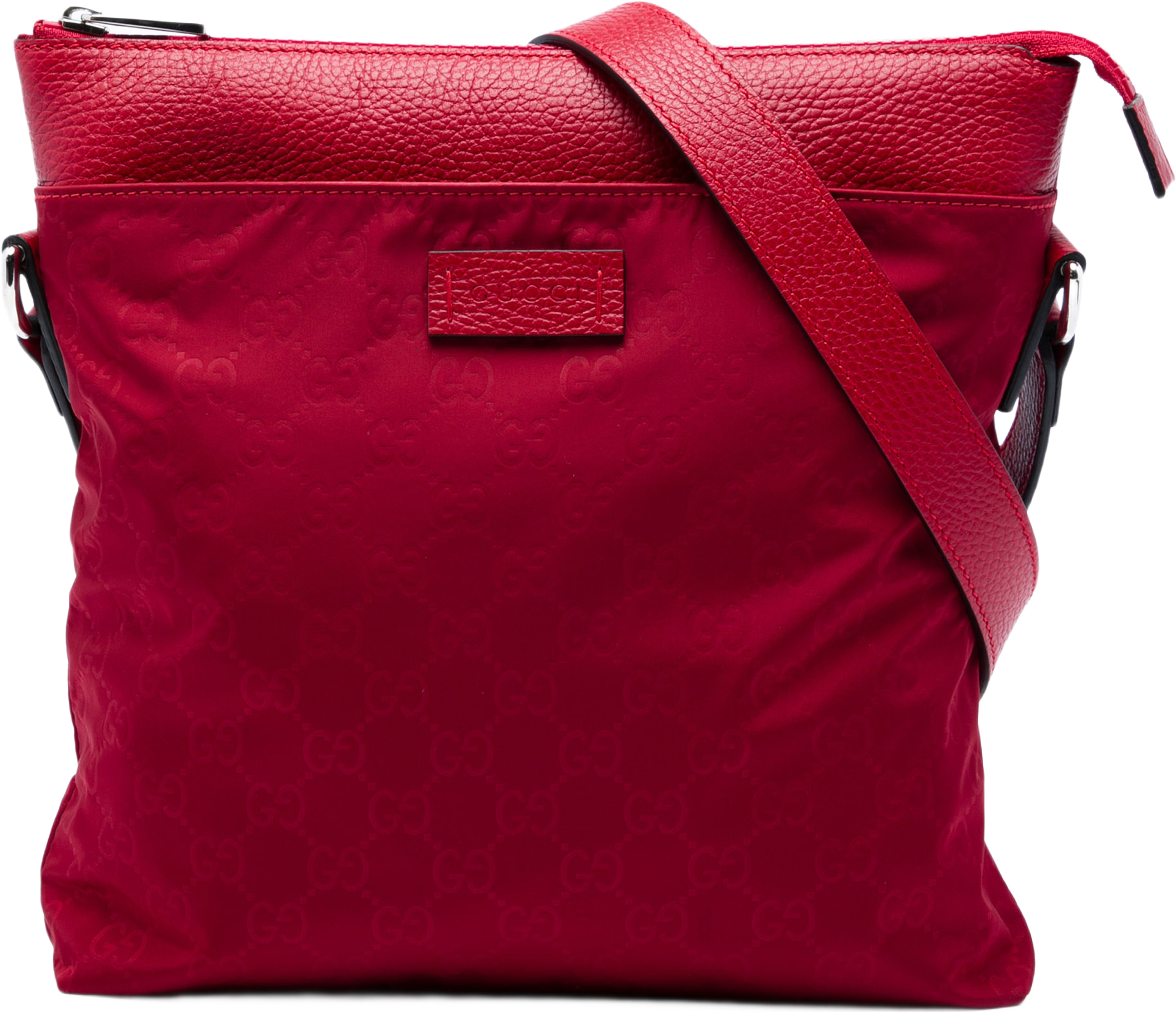 Gucci Gg Nylon Flat Messenger Bag, från Luxclusif, i färgen röd. Klicka för att öppna bilden i stort format