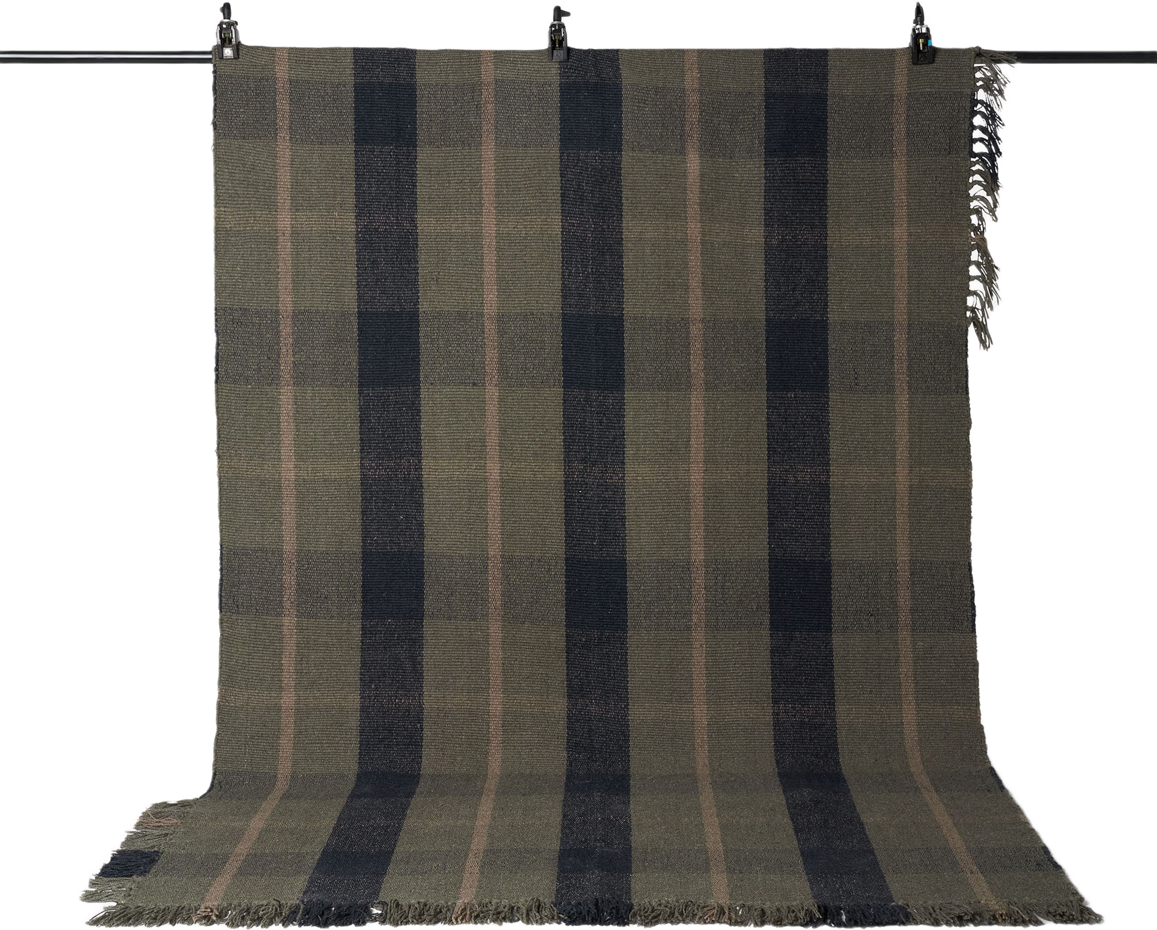 Ullmatta med asymmetrisk lugg ASKER 170x230 cm