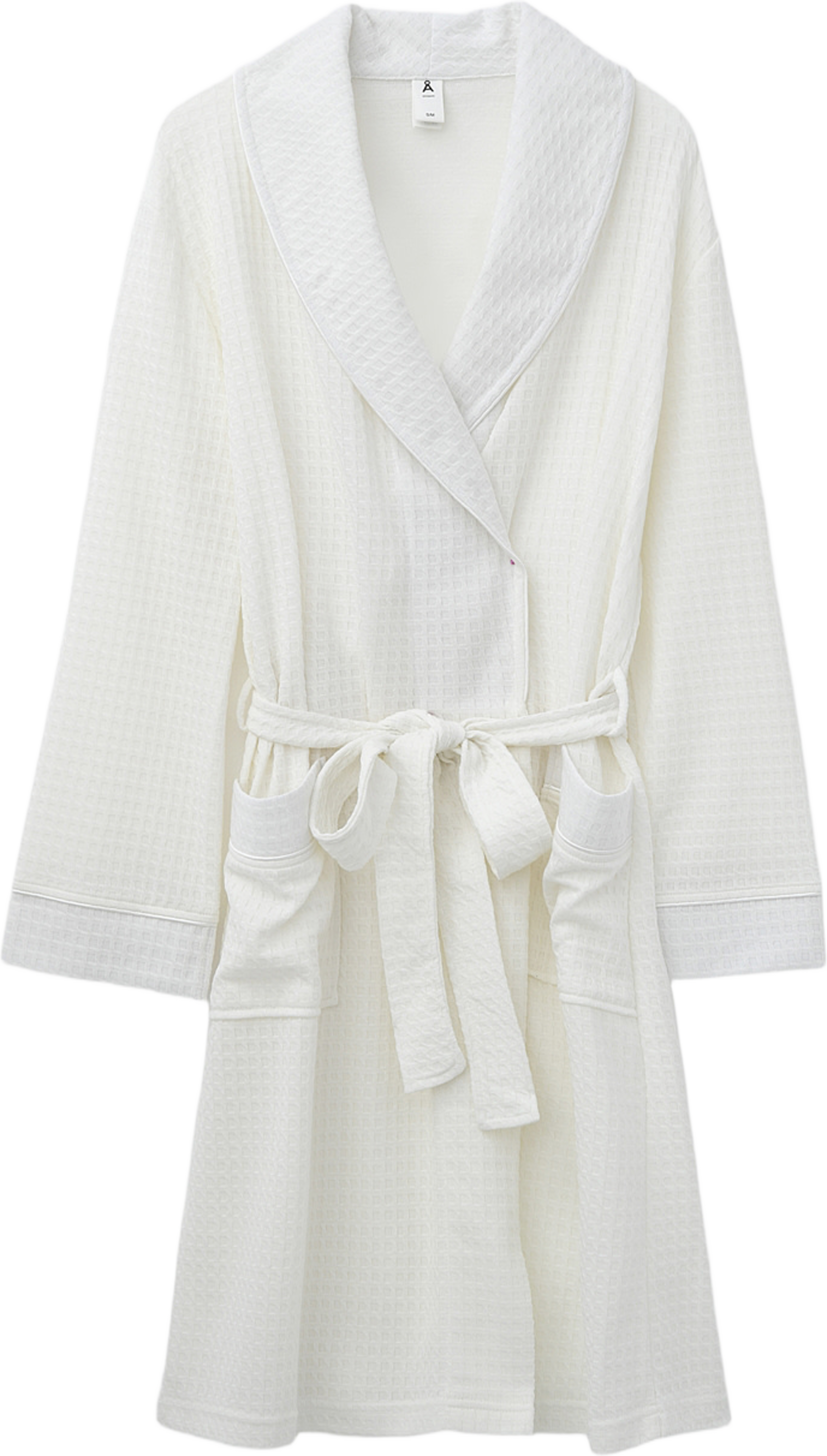 Våfflad morgonrock SELMA, från Å WOMAN, i färgen Off White. Klicka för att öppna bilden i stort format