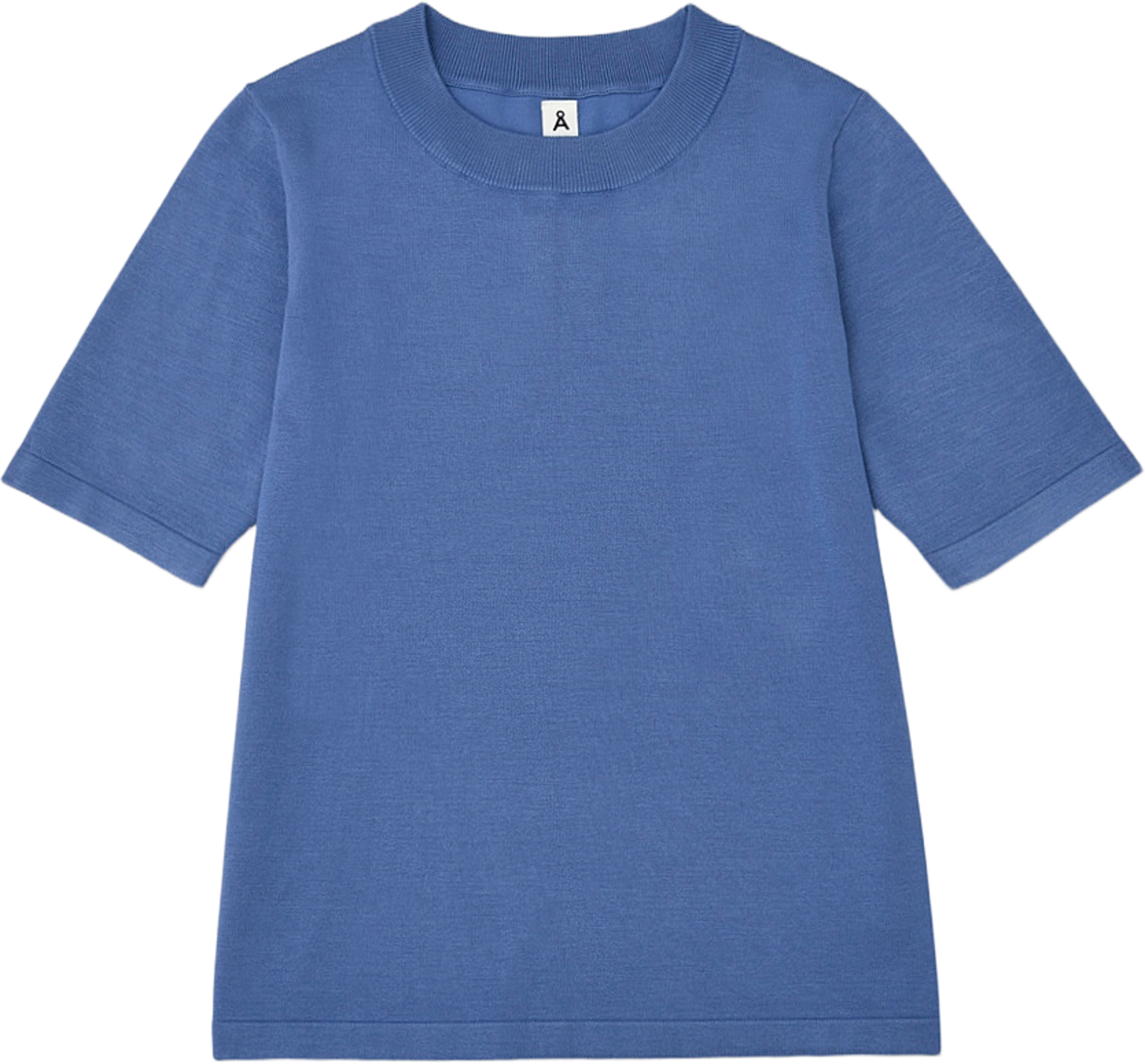 Kortärmad jumper KARIN, från Å WOMAN, i färgen Mid Blue. Klicka för att öppna bilden i stort format