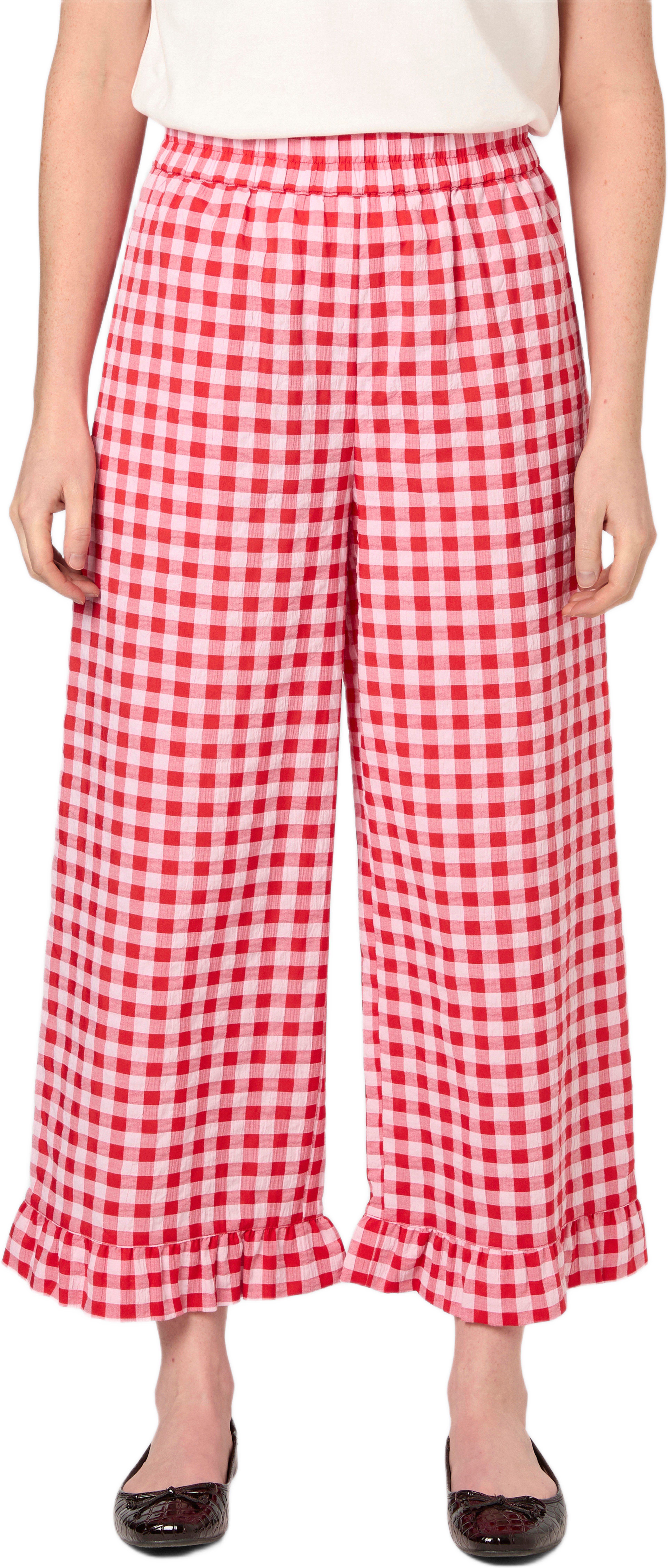 Croppade byxor MAGNOLIA, från Carin Wester, i färgen Red Check. Klicka för att öppna bilden i stort format