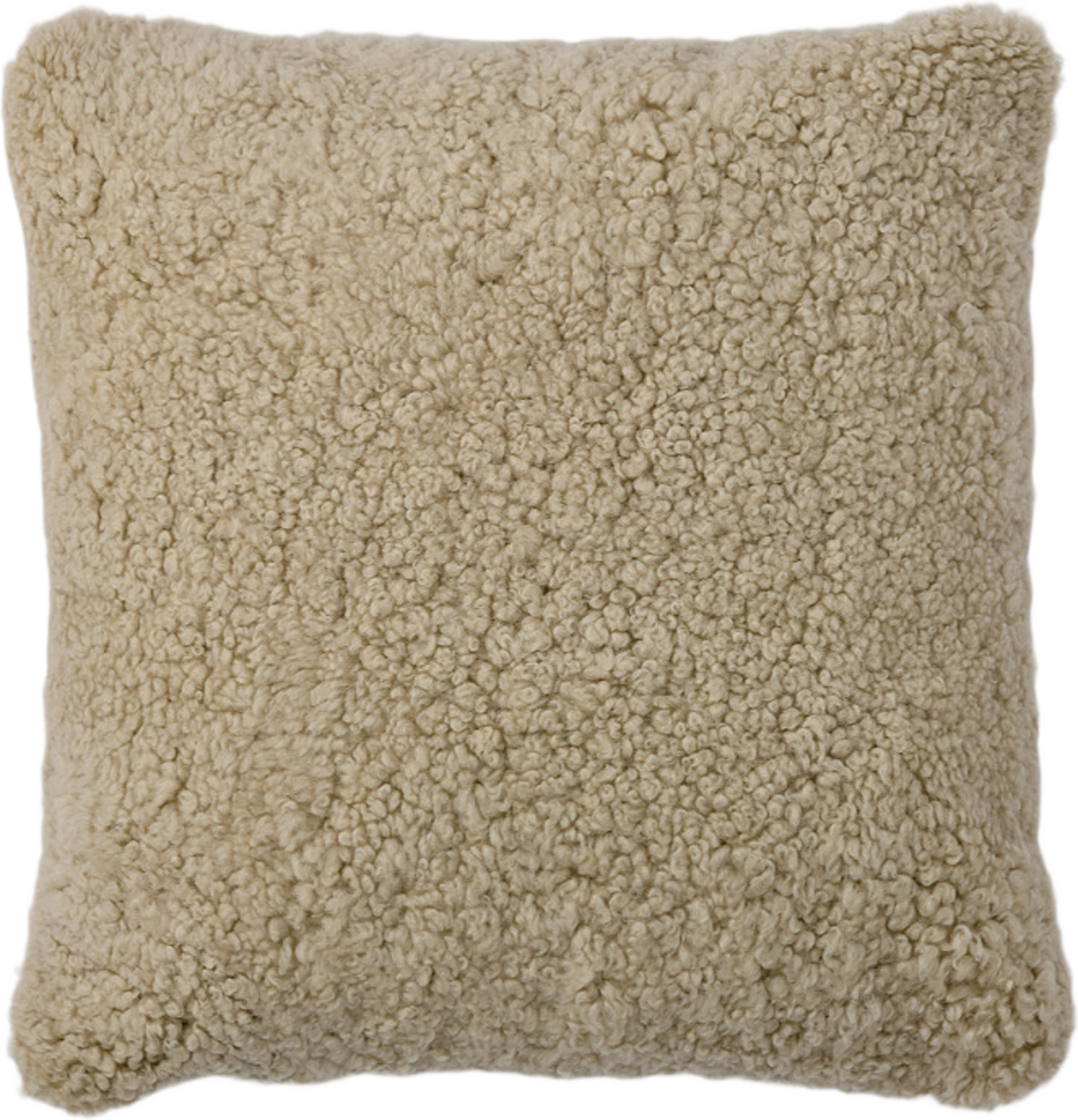 Kuddfodral i fårskinn FÅRÖ 50x50 cm, från Åhléns Home, i färgen Beige. Klicka för att öppna bilden i stort format