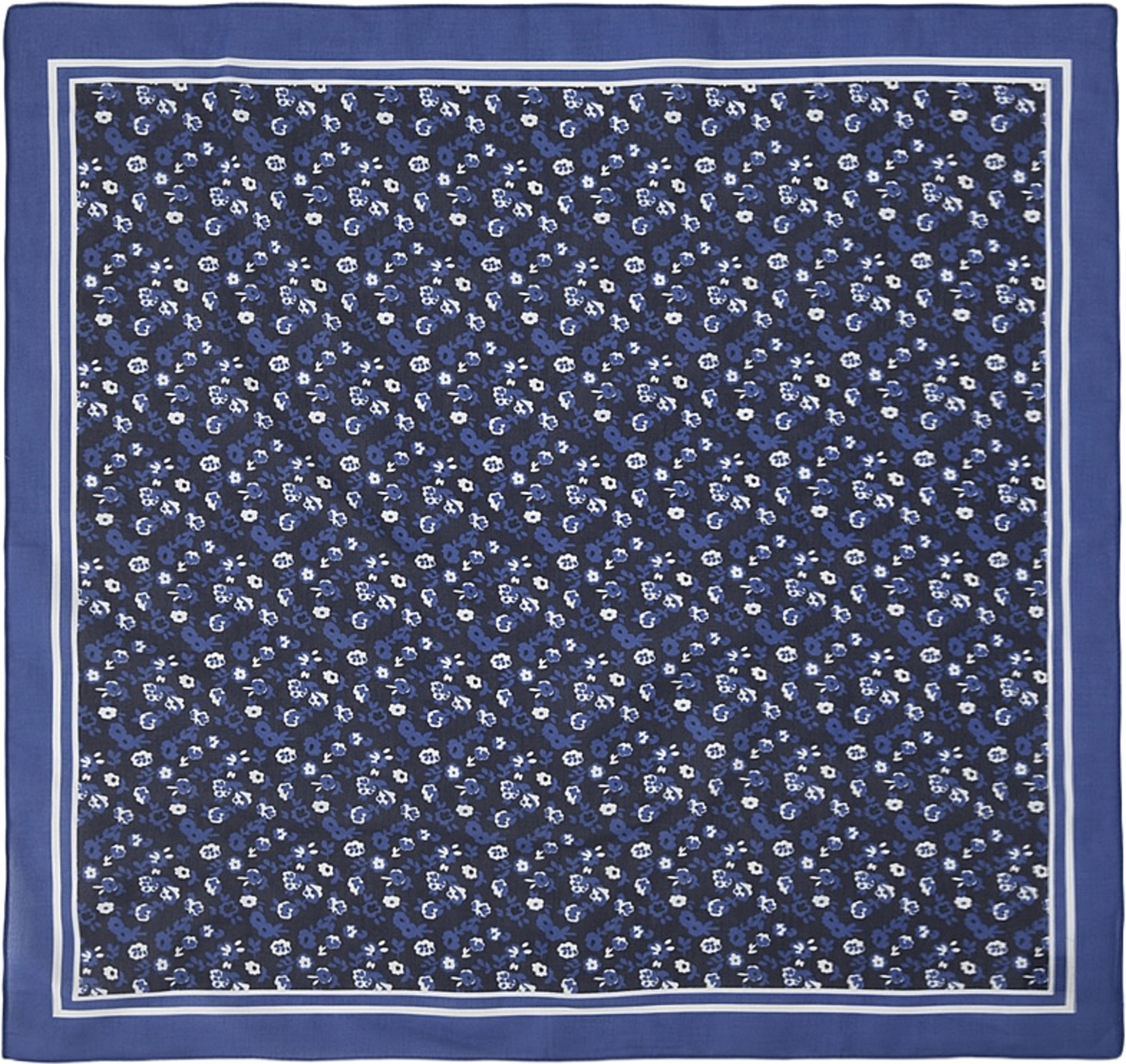 Bomullsscarf VIOLET, från Å WOMAN, i färgen Navy. Klicka för att öppna bilden i stort format
