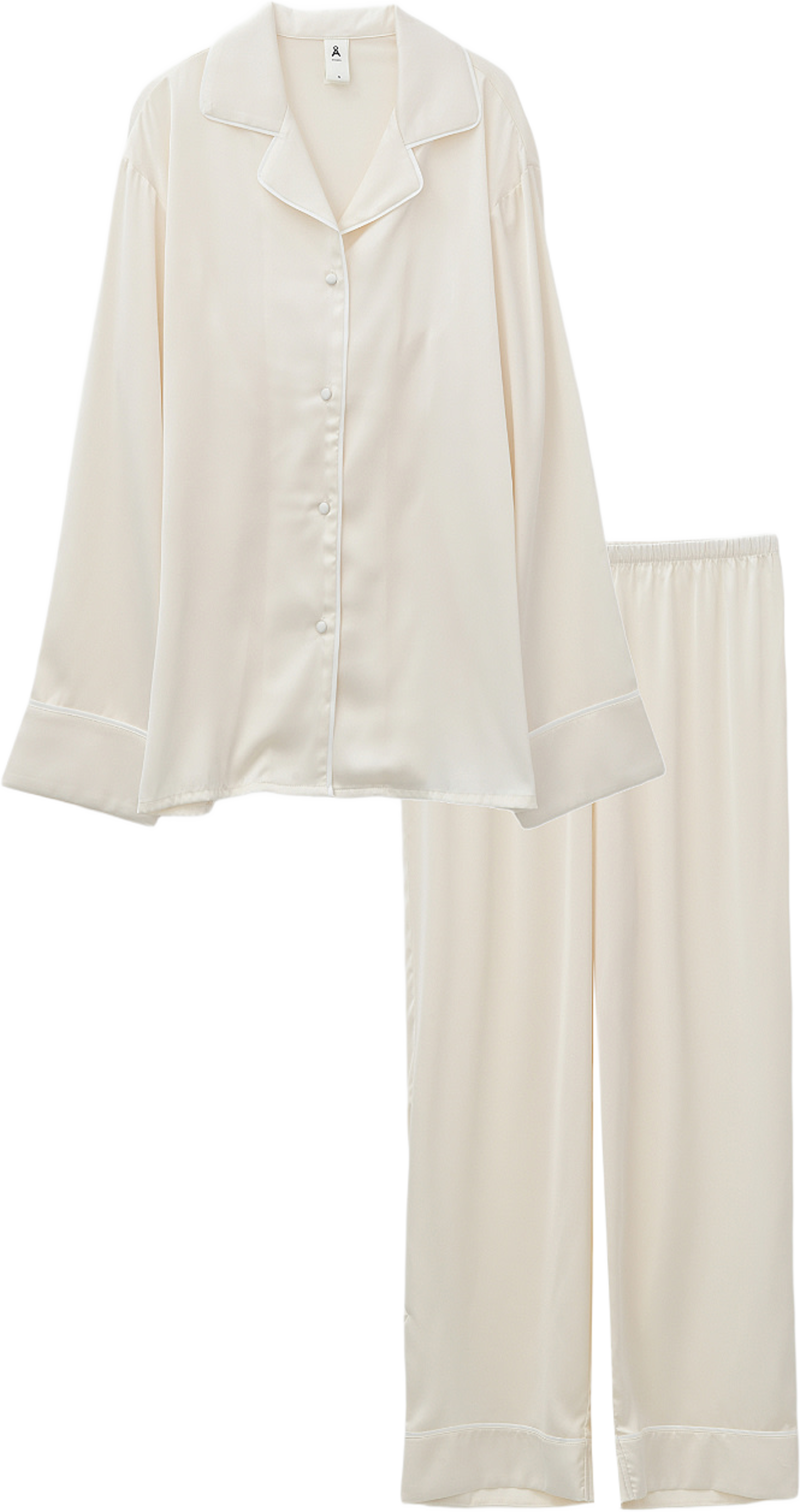 Långärmad pyjamas VIVIENNE, från Å WOMAN, i färgen Off White. Klicka för att öppna bilden i stort format