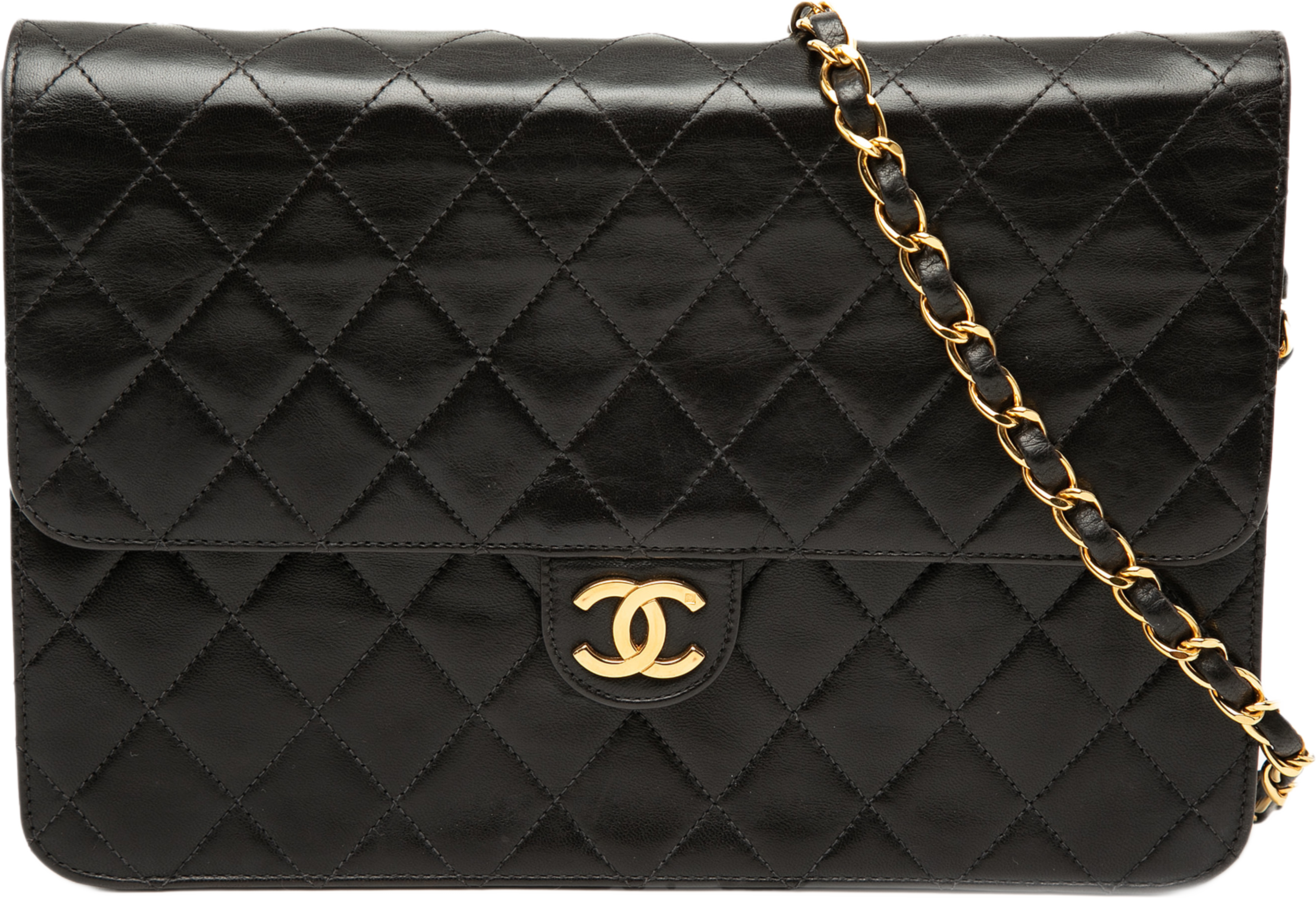 Chanel Medium Cc Quilted Lambskin Single Flap, från Luxclusif, i färgen black. Klicka för att öppna bilden i stort format