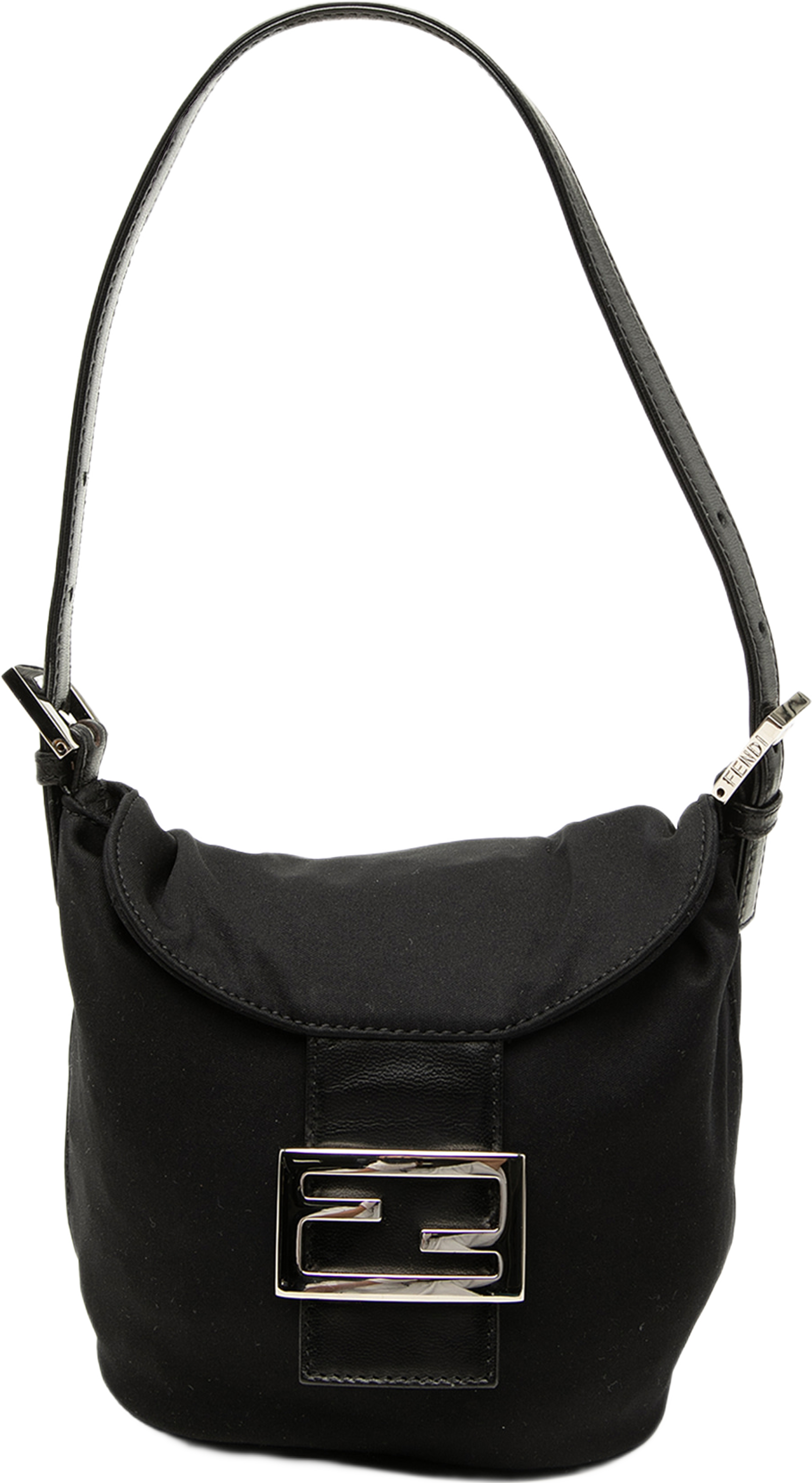 Fendi Nylon Handbag, från Luxclusif, i färgen svart. Klicka för att öppna bilden i stort format