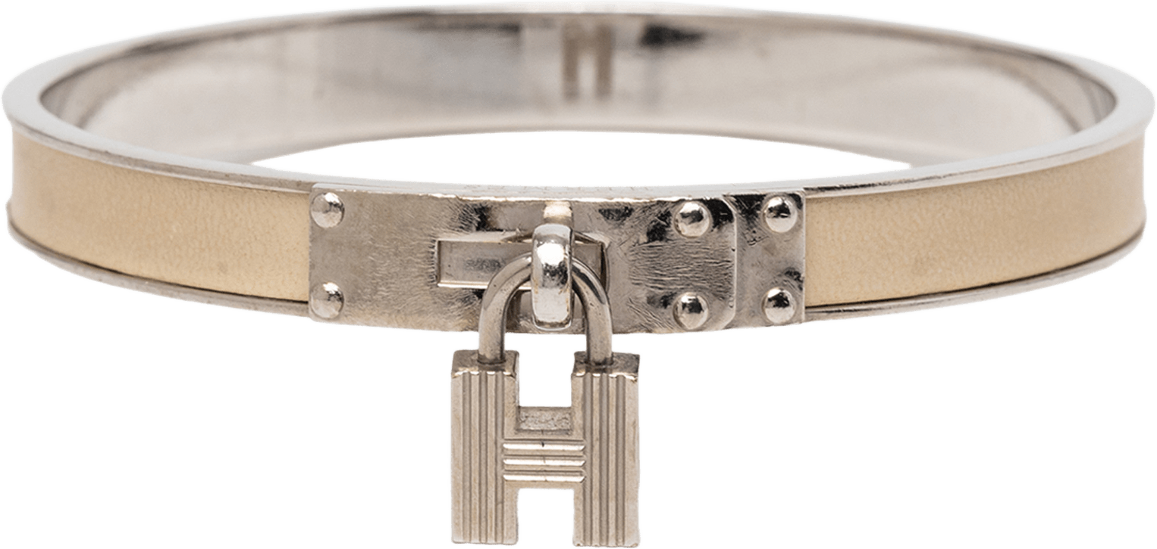 Hermès Leather Kelly H Cadena Lock Bangle Bracelet, från Luxclusif, i färgen light beige. Klicka för att öppna bilden i stort format
