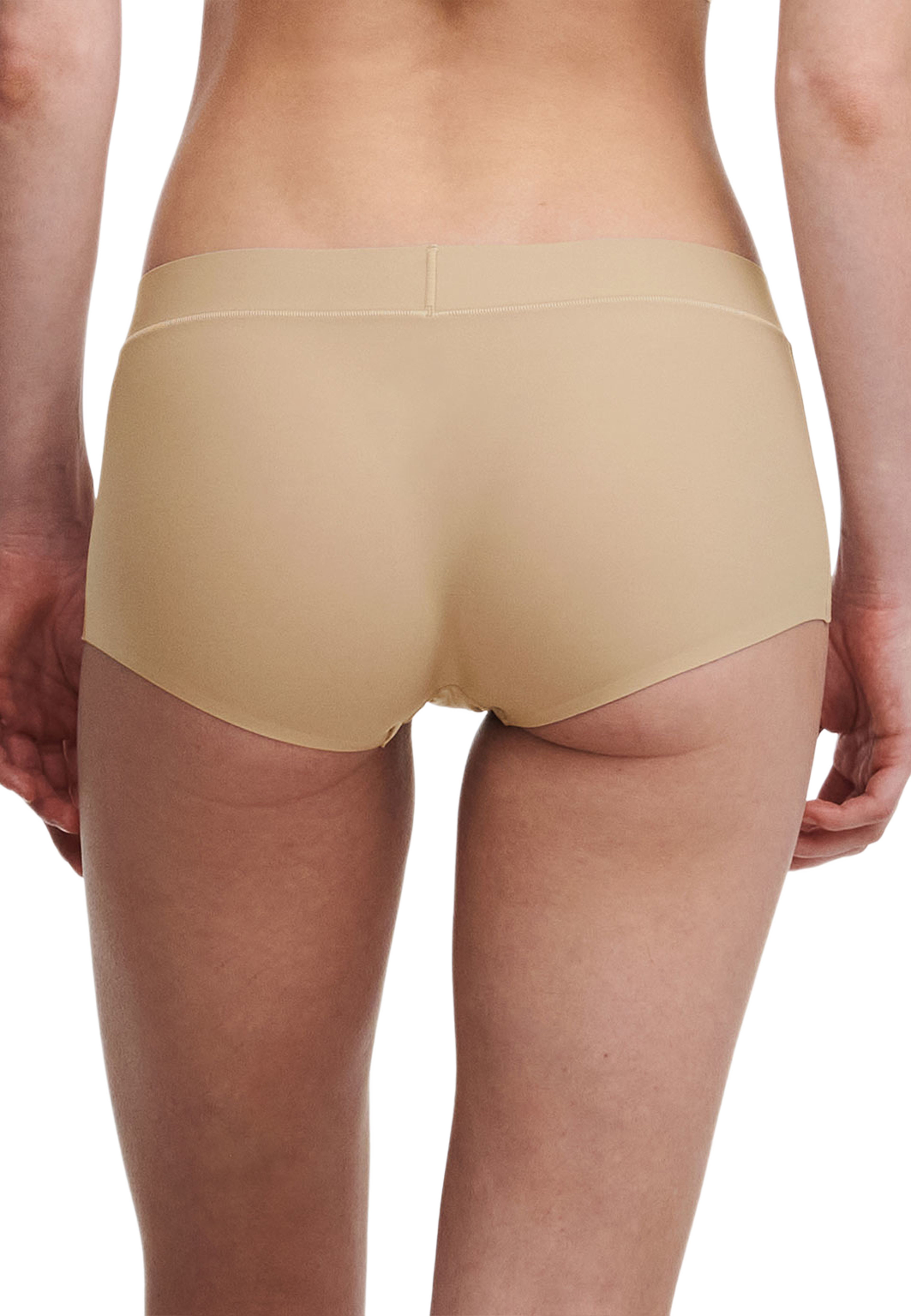 Soft Stretch Boyshort, från Chantelle, i färgen Nude. Klicka för att öppna bilden i stort format