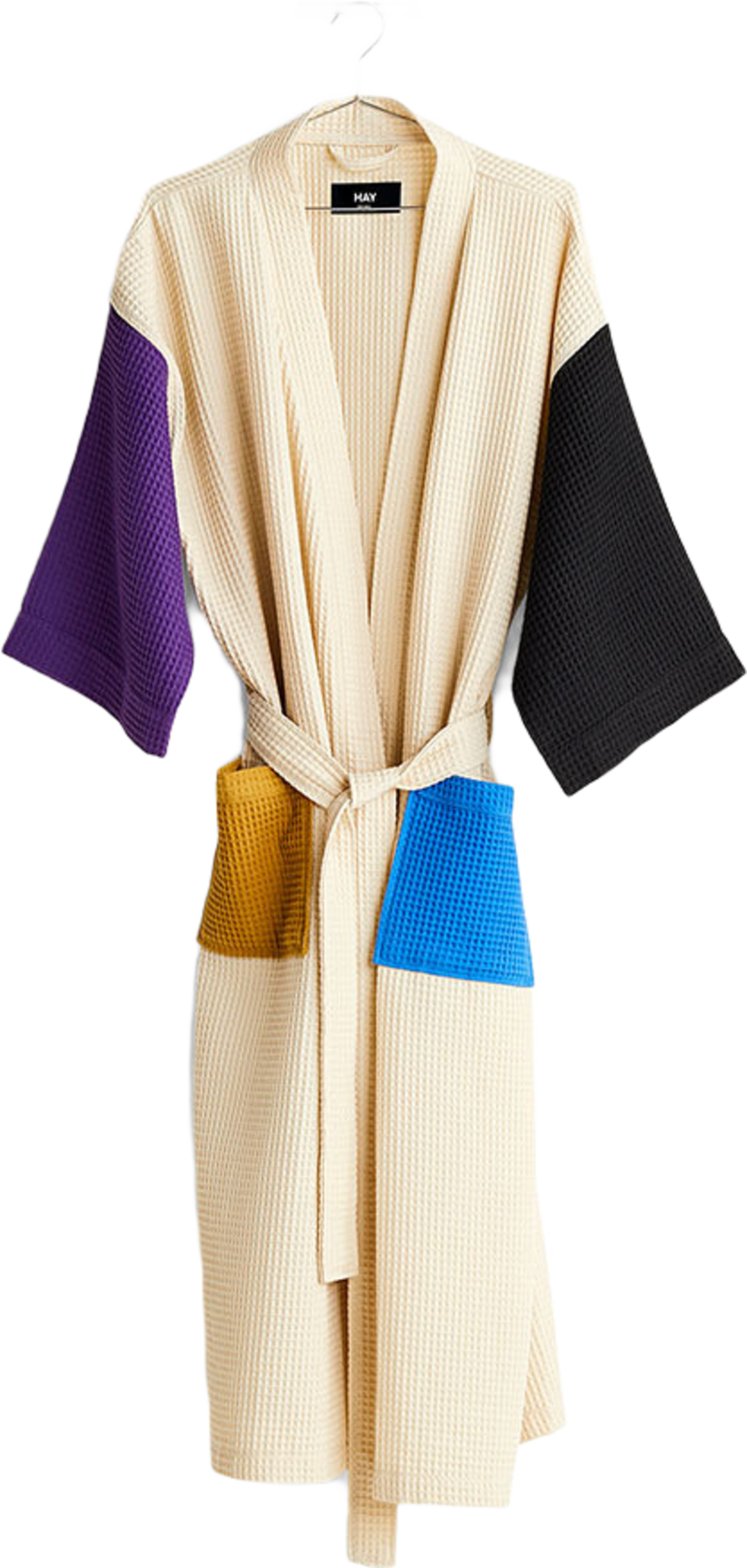 Waffle Bathrobe, från HAY, i färgen Cream Multi. Klicka för att öppna bilden i stort format