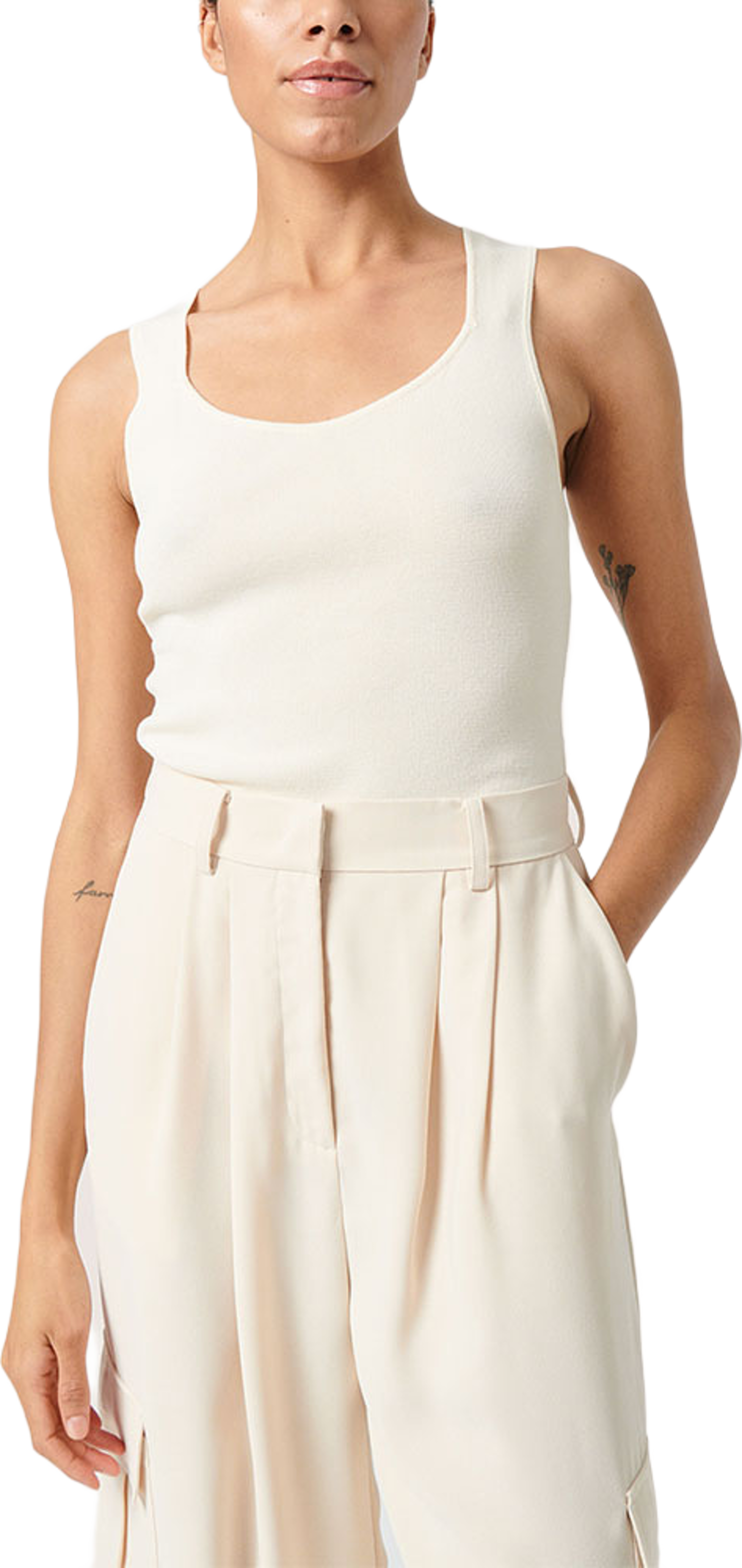 SLIndianna Top, från Soaked In Luxury, i färgen Pearled Ivory. Klicka för att öppna bilden i stort format