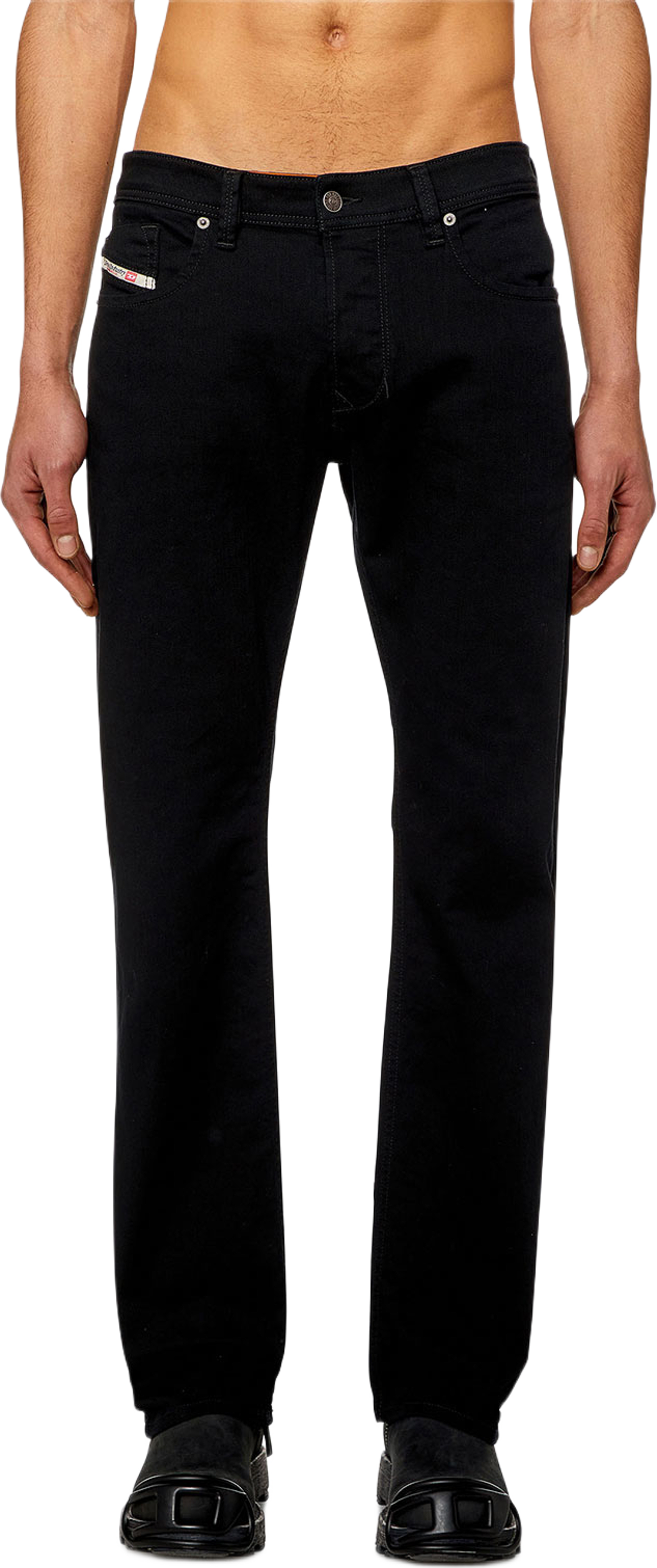 Regular Jeans 1985 Larkee, L34 0688H, från Diesel, i färgen Black/Dark Grey. Klicka för att öppna bilden i stort format