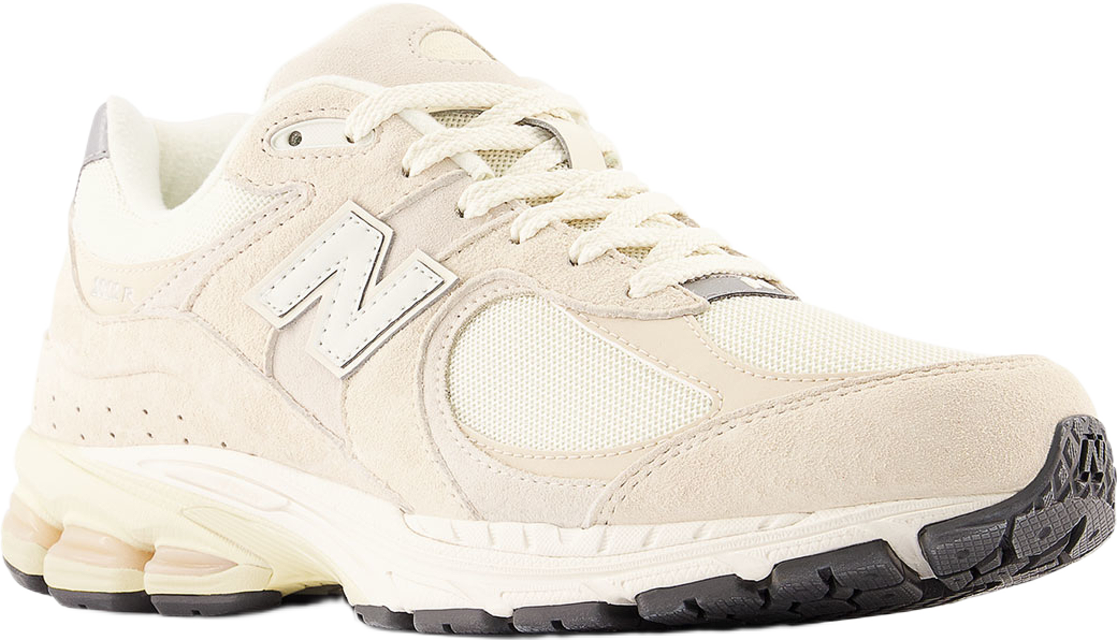 New Balance 2002R, från New Balance, i färgen Calm Taupe. Klicka för att öppna bilden i stort format