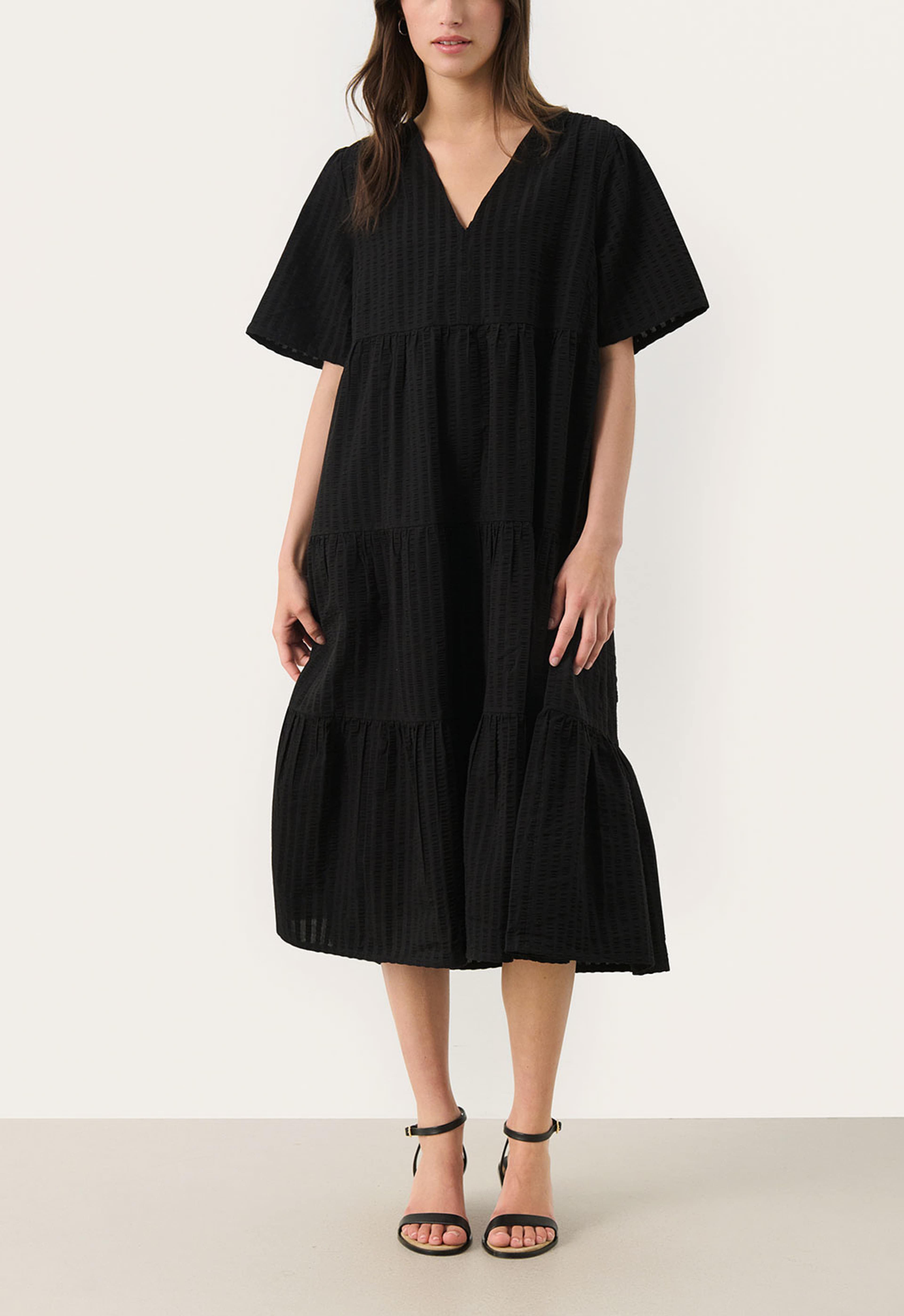 PamPW DR Dress, från Part Two, i färgen Black. Klicka för att öppna bilden i stort format