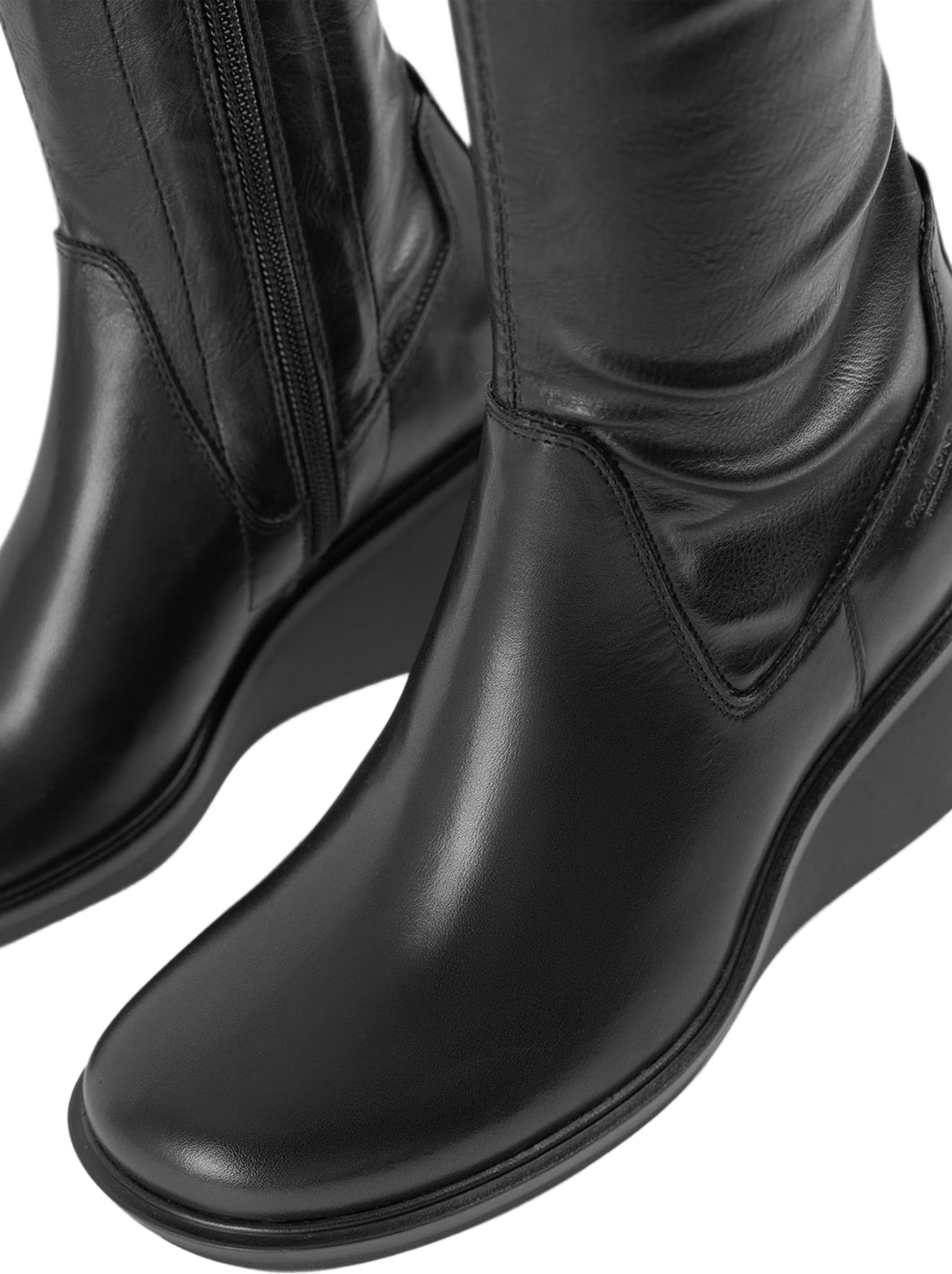 Deena, från Vagabond Shoemakers, i färgen Black. Klicka för att öppna bilden i stort format