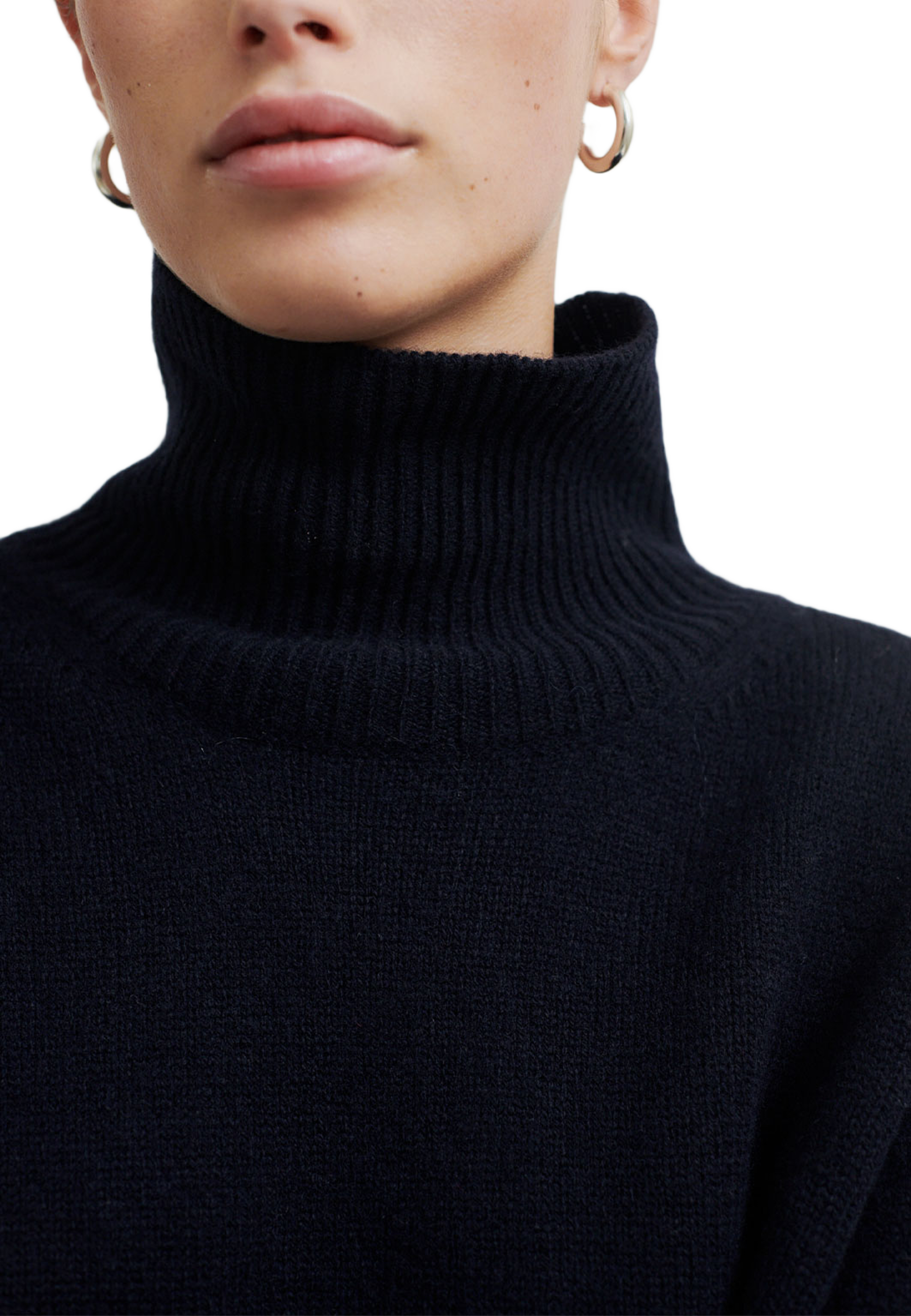 Alpha Knit T-Neck
