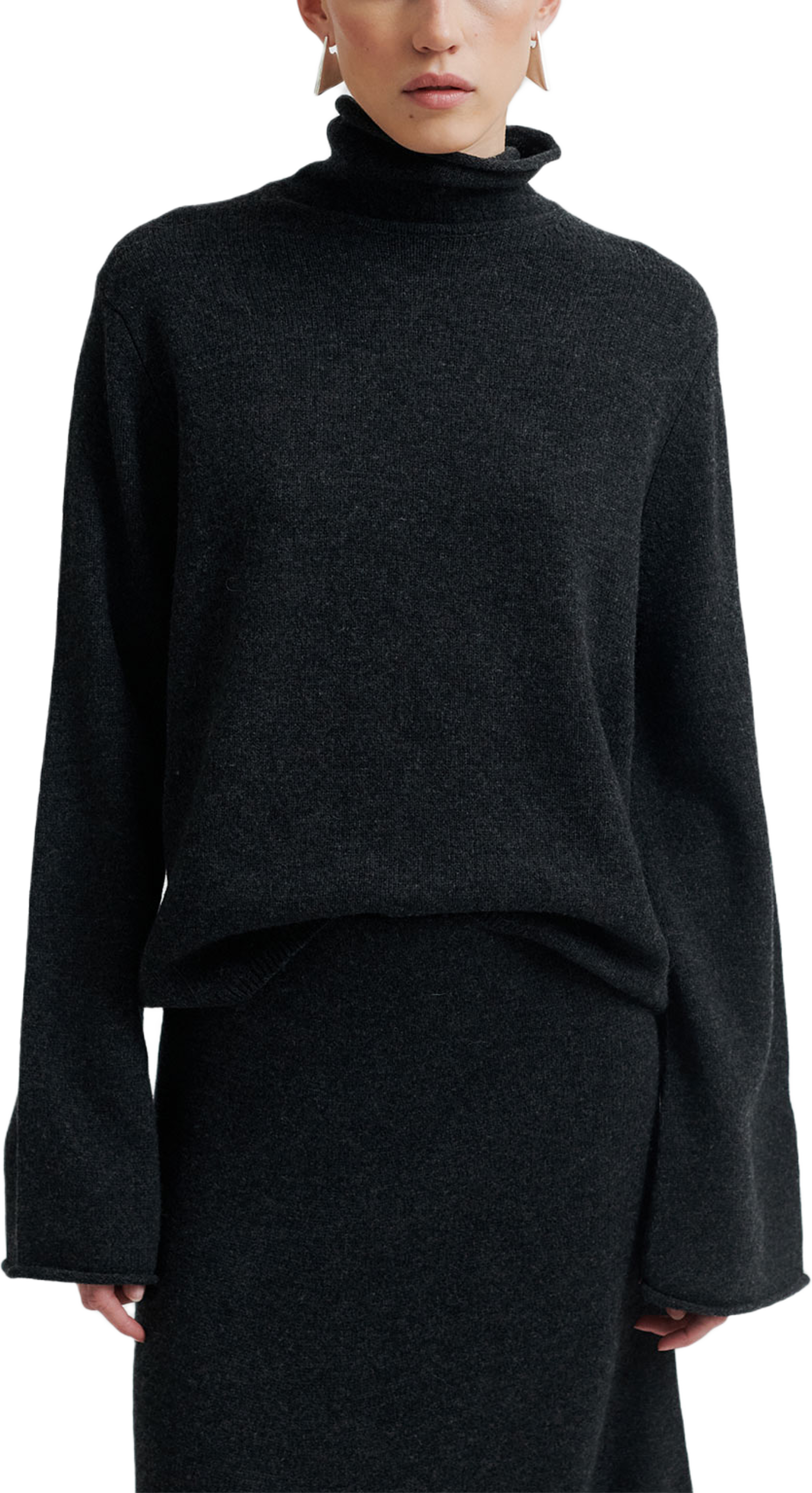 Neva Knit T-Neck