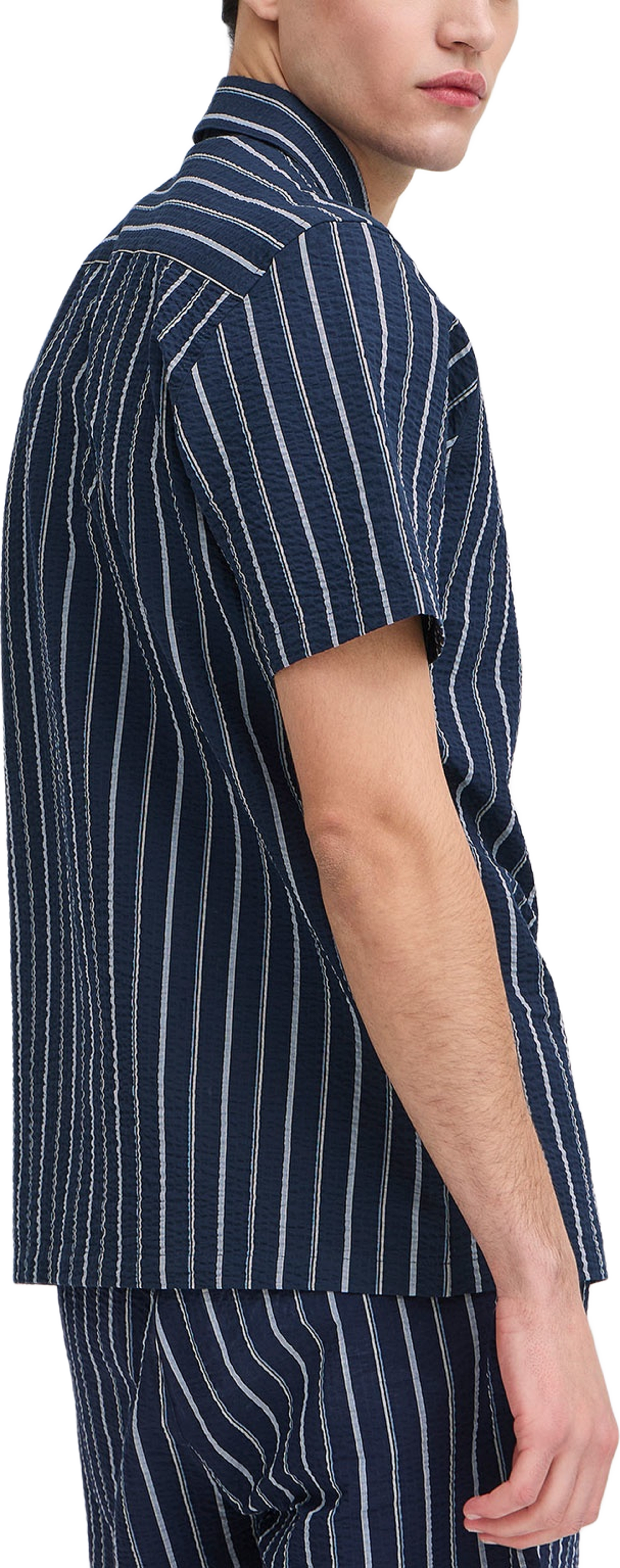 CFKAI 0204 SS striped seersucker sh Shirt, från Casual Friday, i färgen Navy Blazer. Klicka för att öppna bilden i stort format