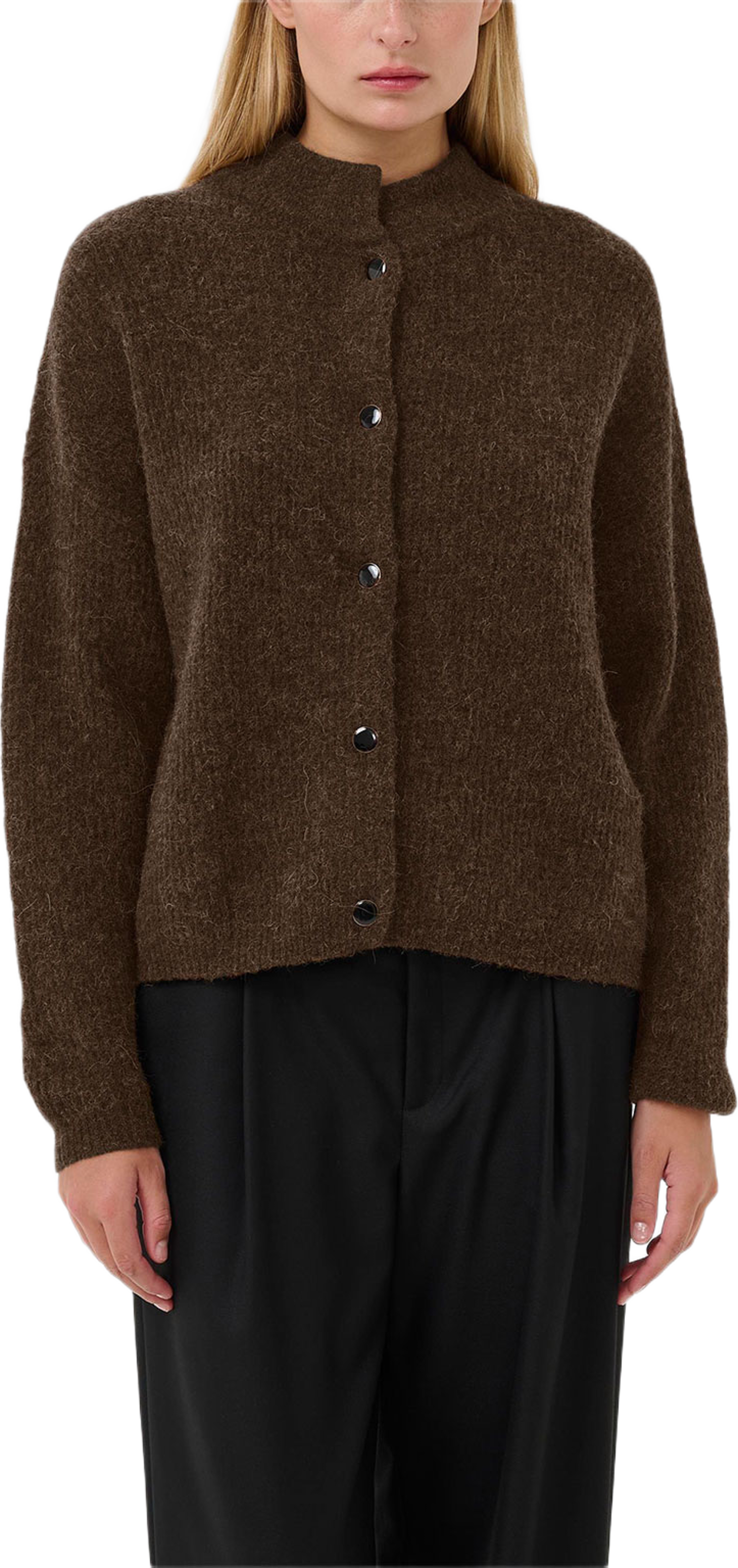 AlphaGZ Short Cardigan, från Gestuz, i färgen Buff Mélange.