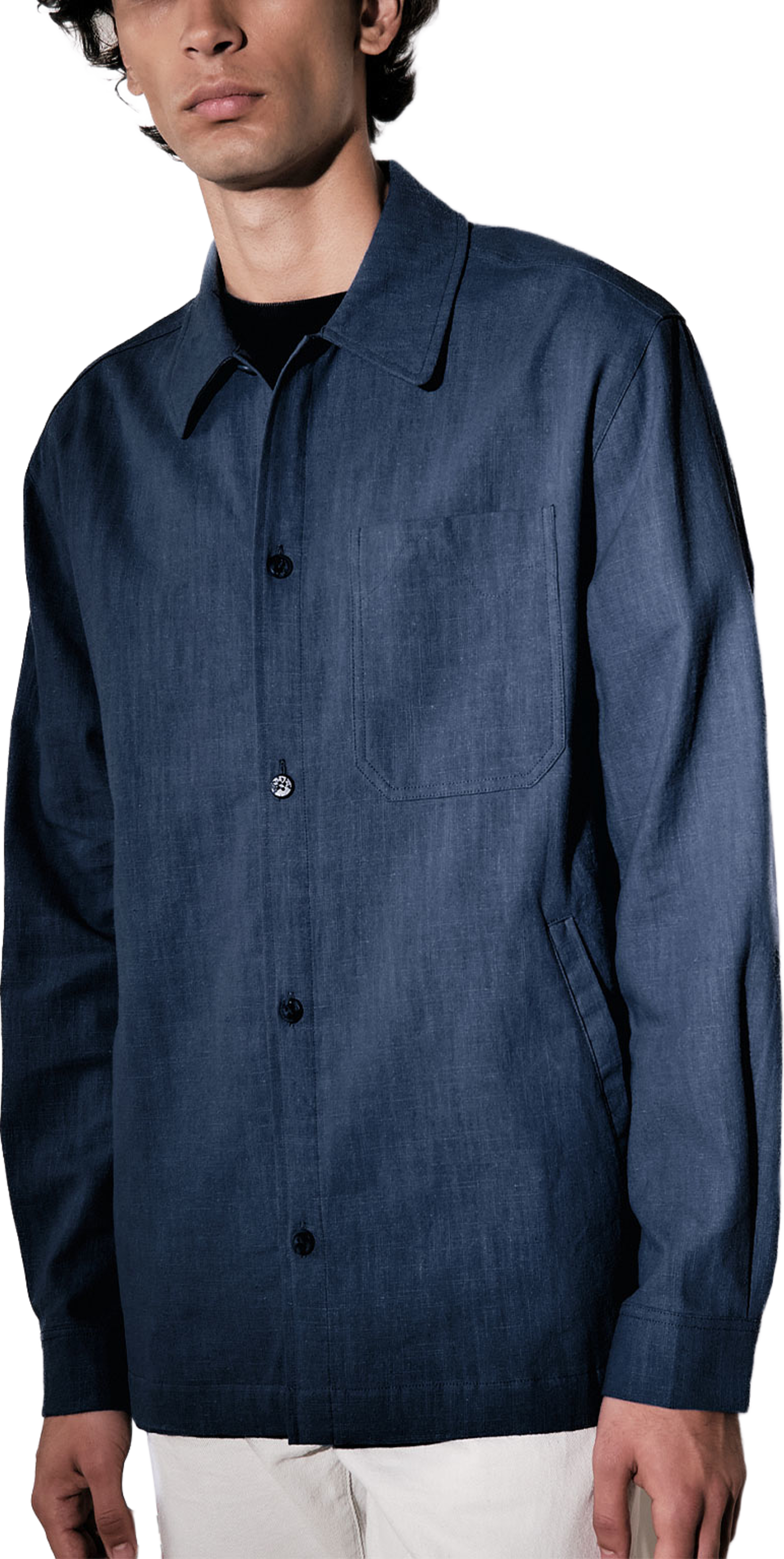 Frank Linen, från Brixtol Textiles, i färgen Dark Navy. Klicka för att öppna bilden i stort format