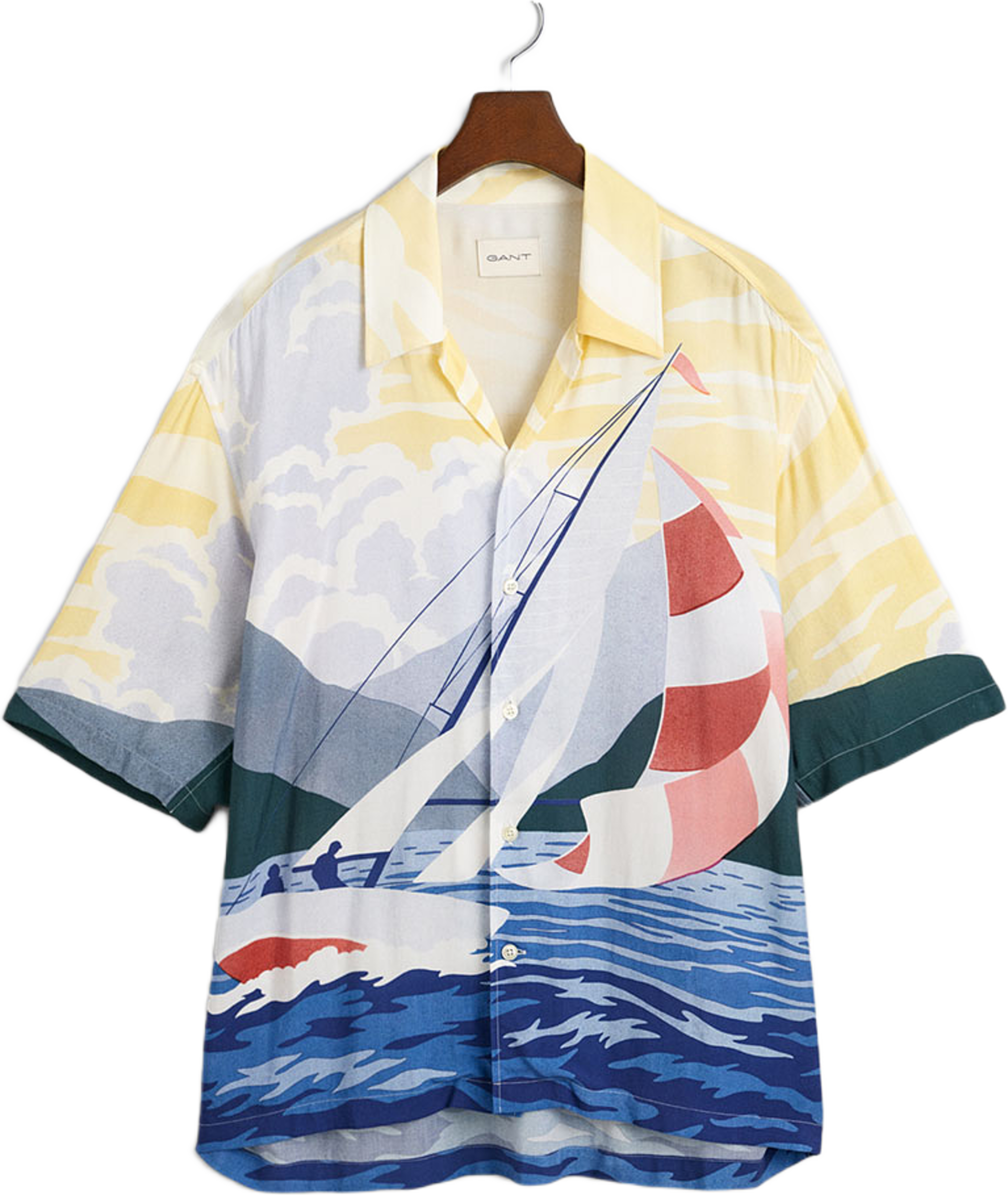 Relaxed Fit Sailing Scene Short Sleeve Shirt