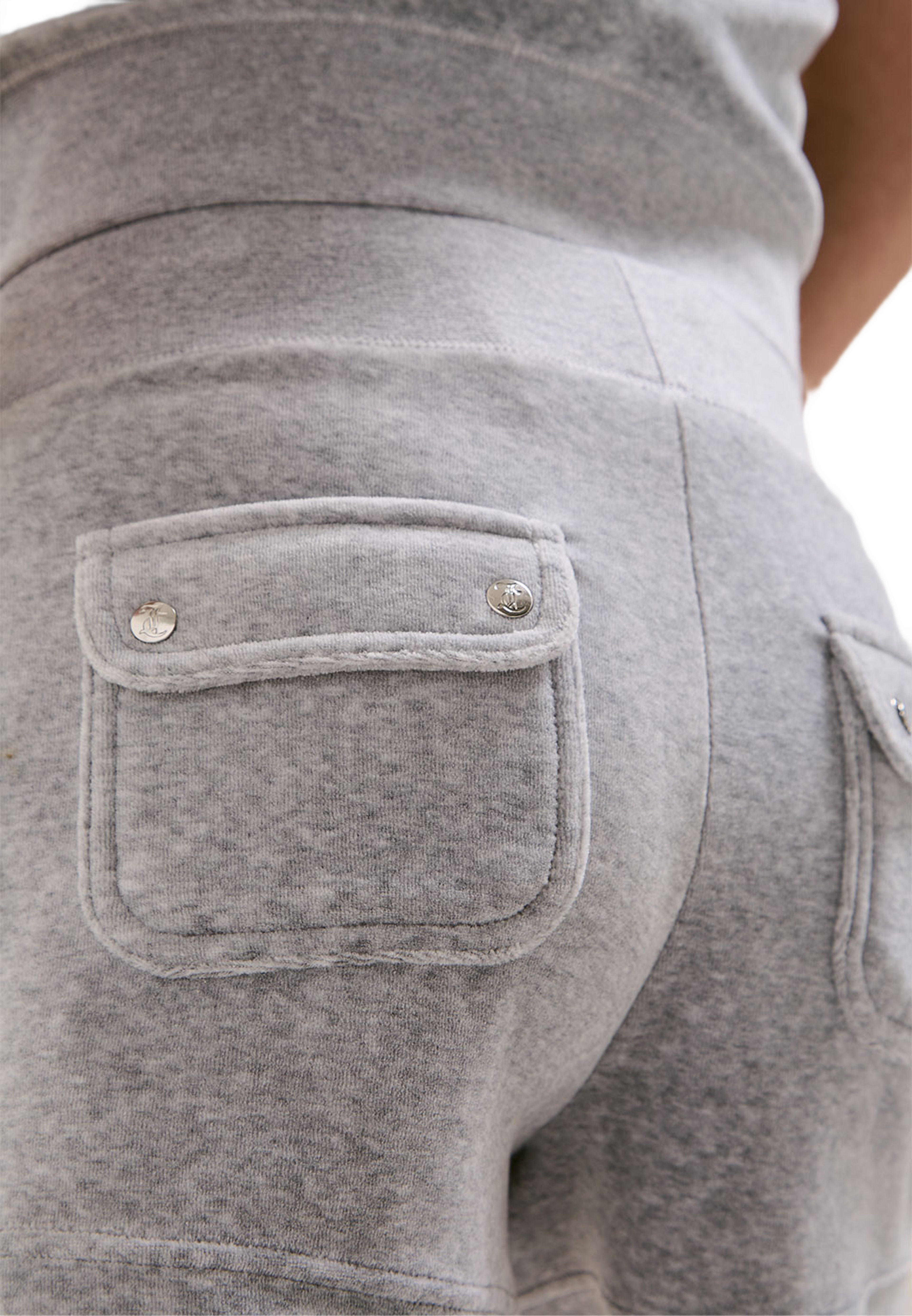 EVE SHORTS W POCKETS