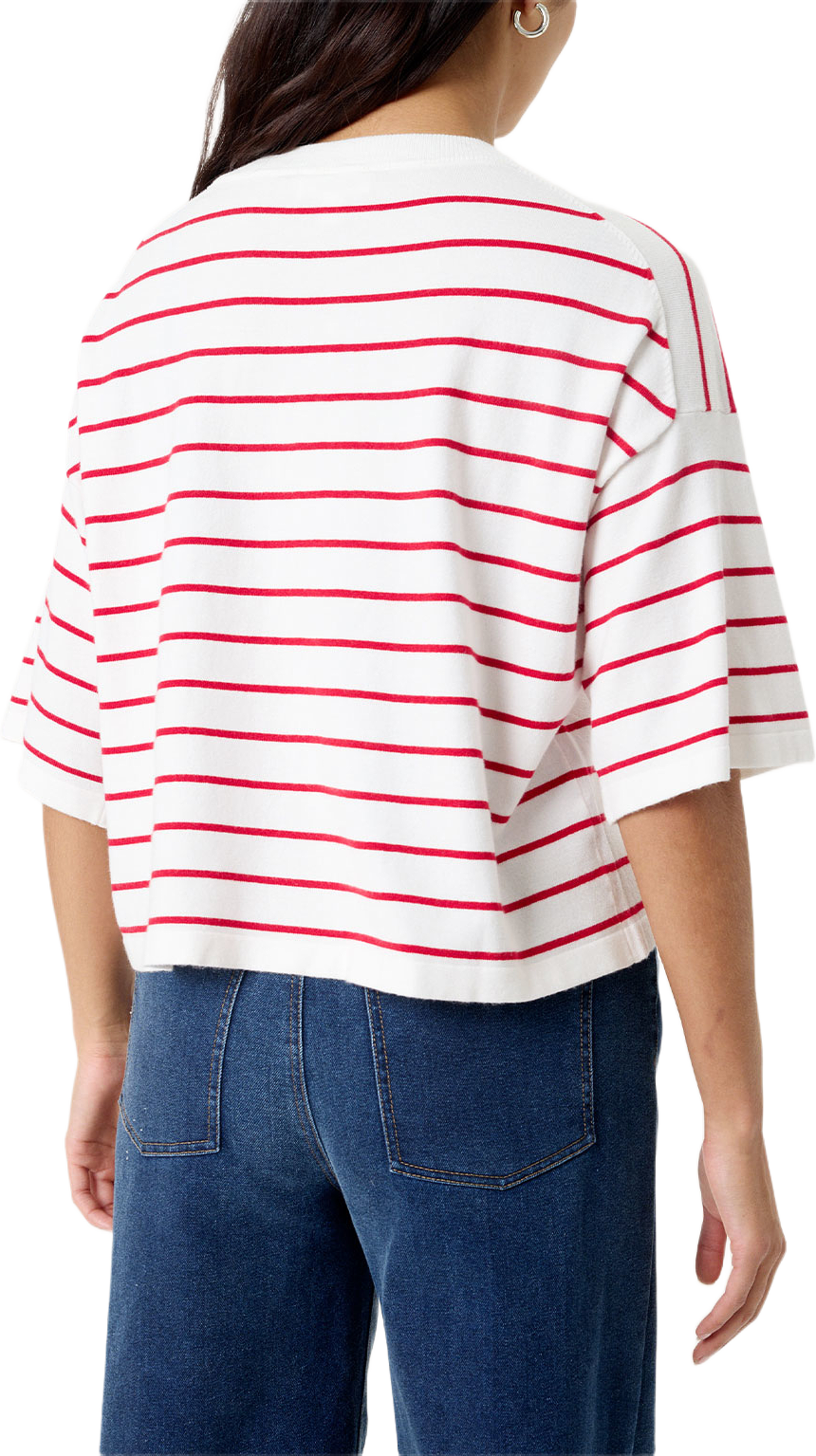 Spina Boxy Pullover SS Sweater, från Soaked In Luxury, i färgen White W Goji Berry Stripe. Klicka för att öppna bilden i stort format