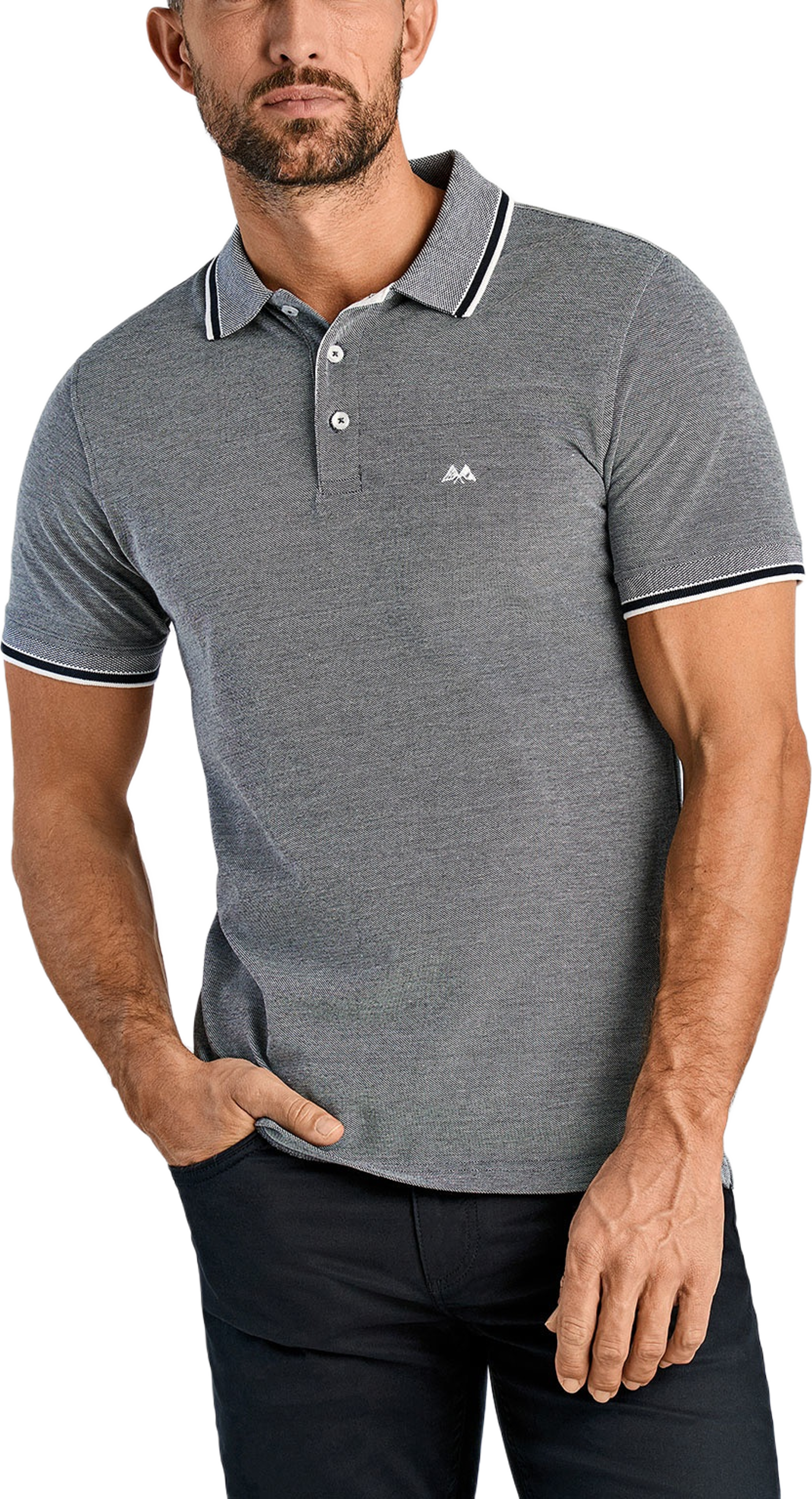 Orangic cotton polo piqué S/S- relaxed fit- regular collar, från Lindbergh, i färgen Navy. Klicka för att öppna bilden i stort format