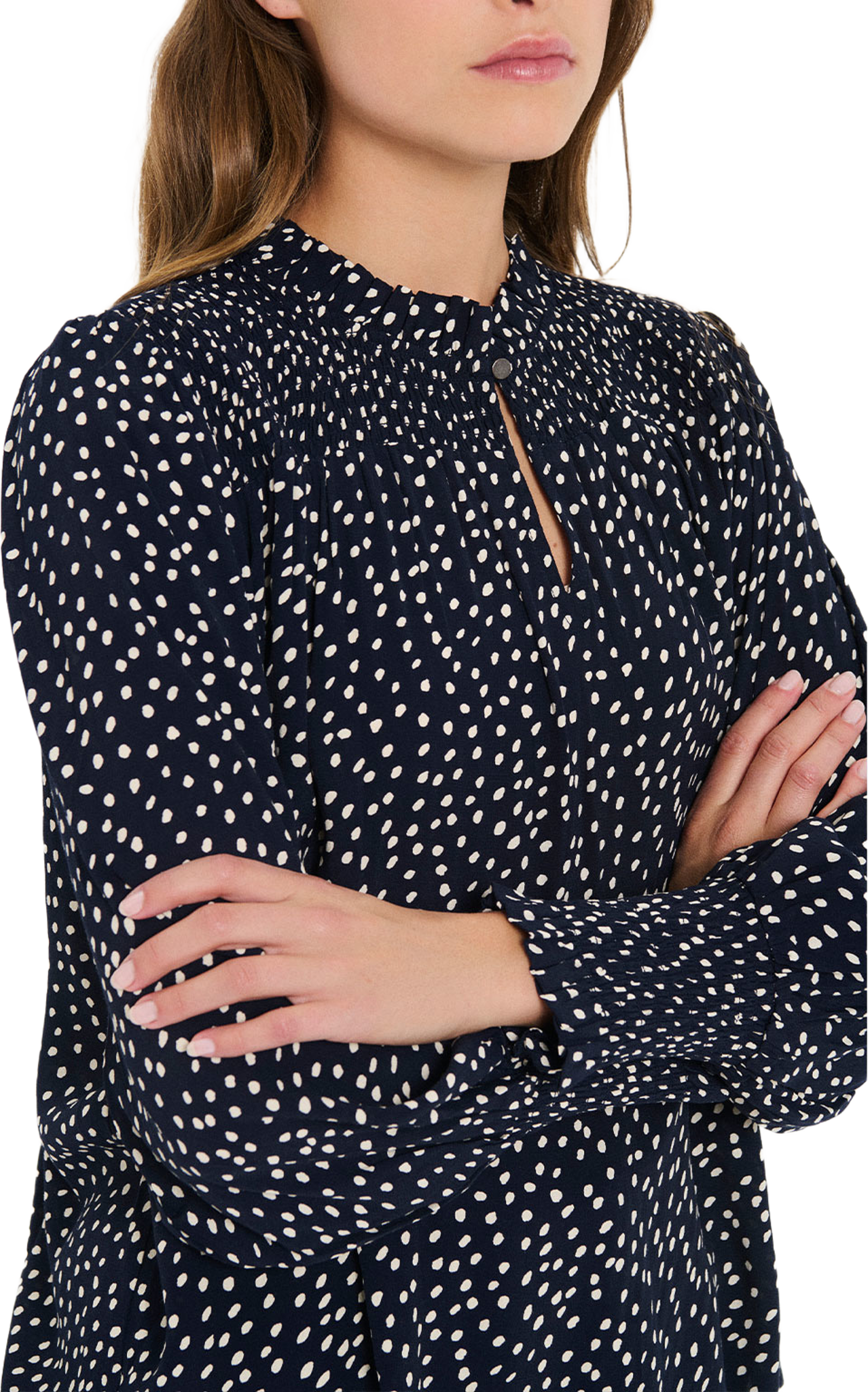 MalikaSZ Blouse, från Saint Tropez, i färgen Nightsky Creme Drea Dot.
