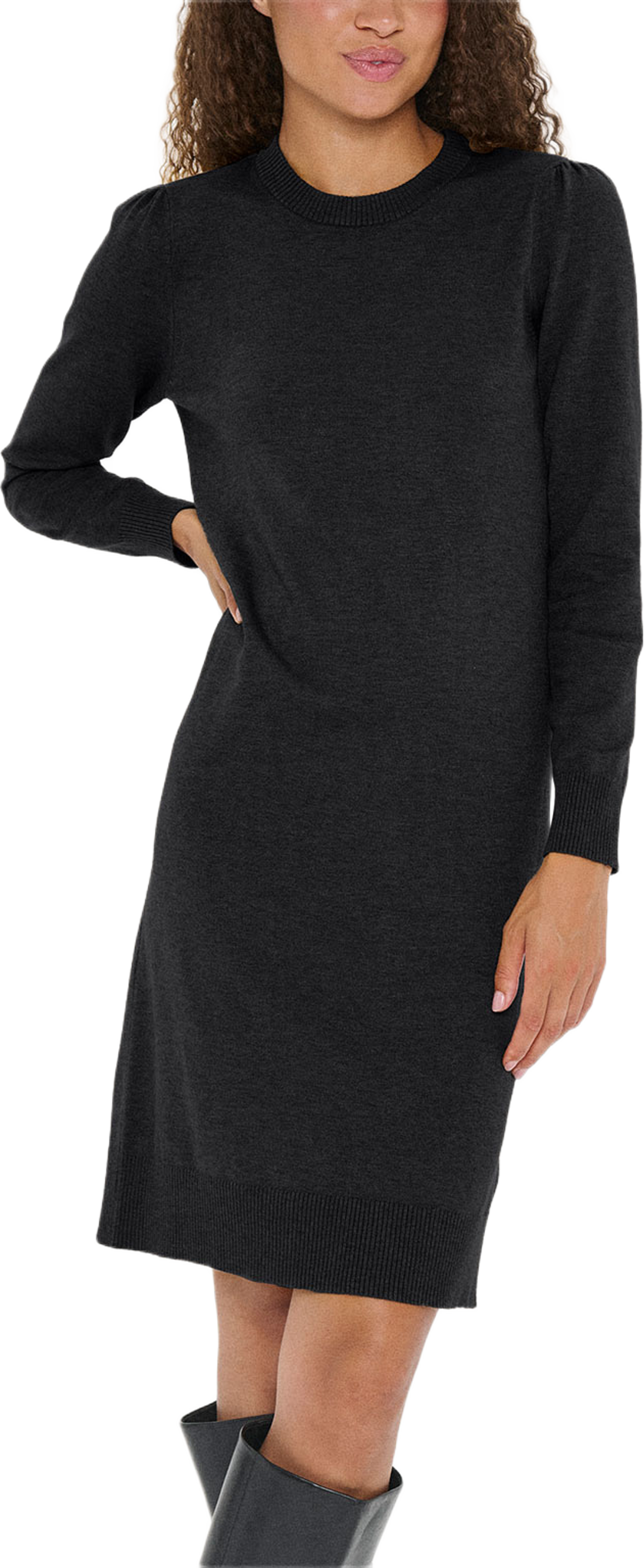 Mila SZ Dress, från Saint Tropez, i färgen Black. Klicka för att öppna bilden i stort format