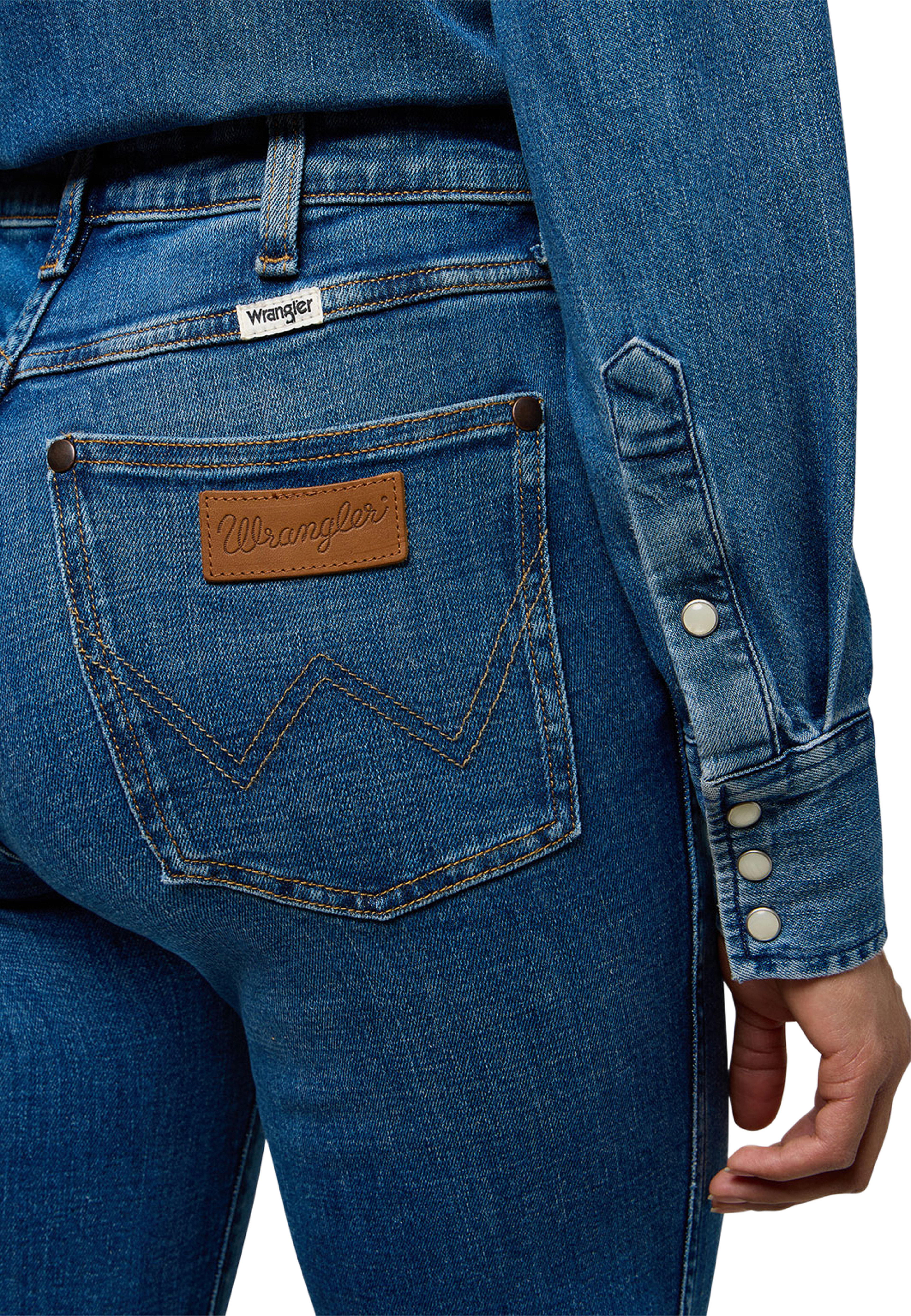 Straight Jeans