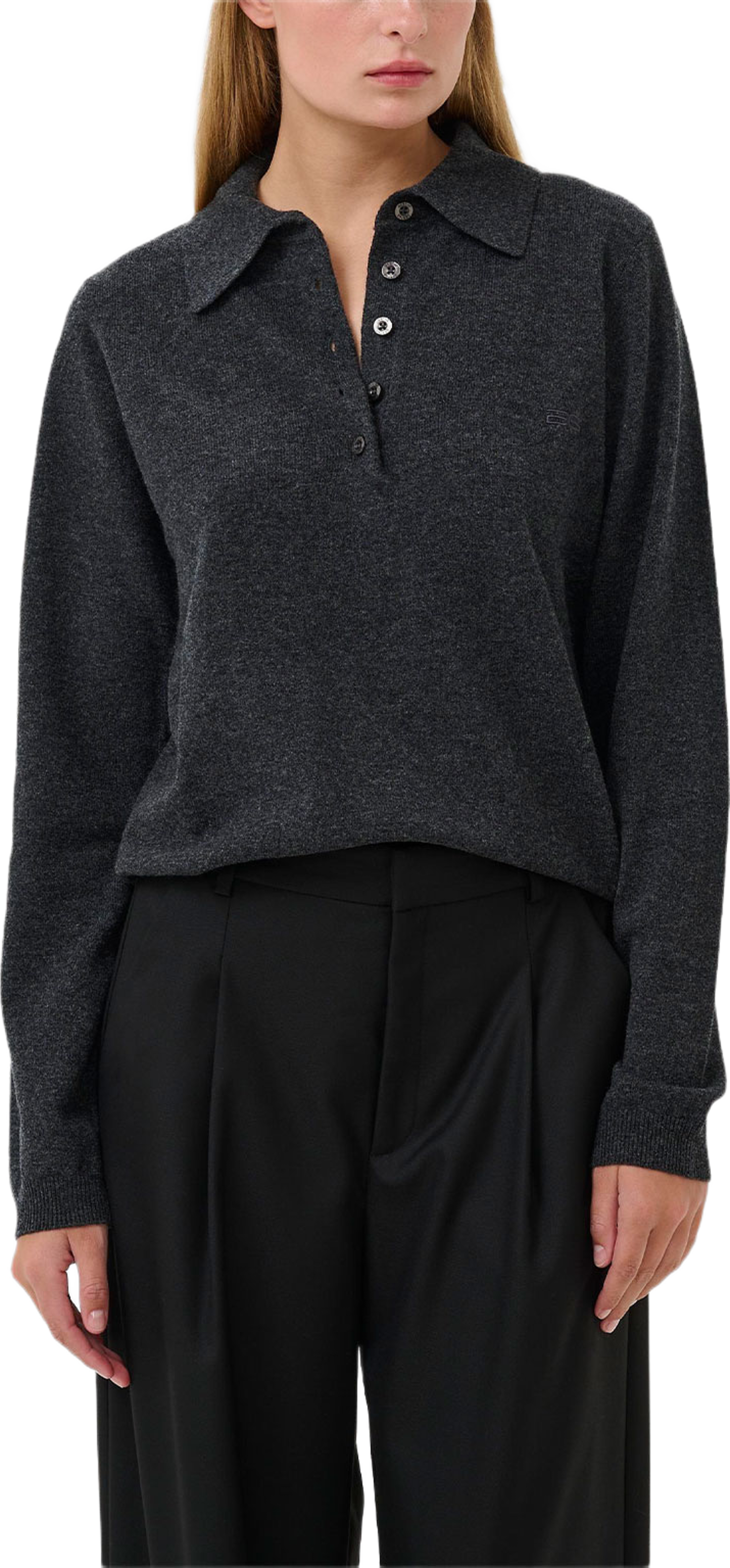 GZmanzi Polo Pullover, från Gestuz, i färgen Deep Graphite Melange.