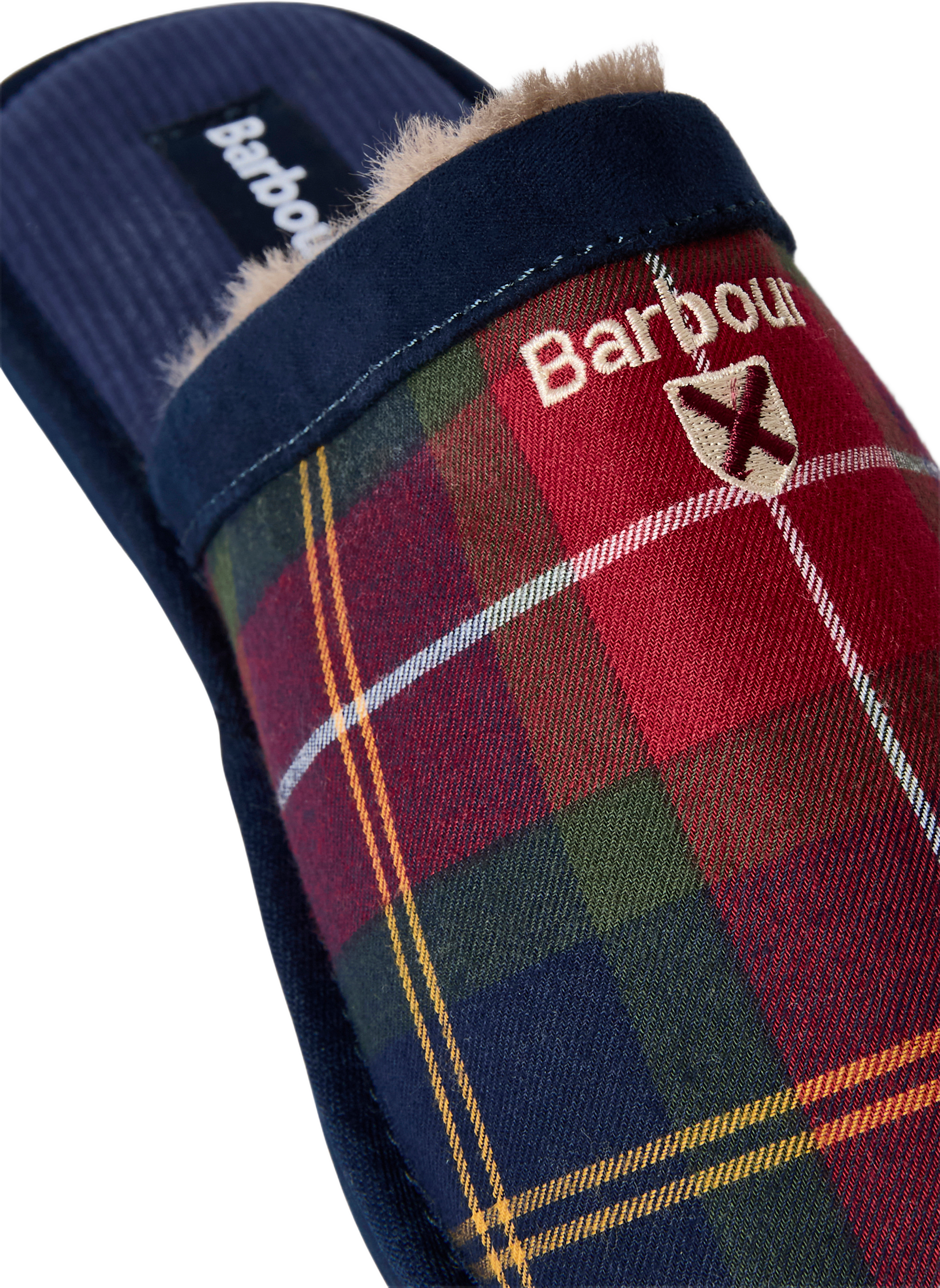 Everitt Tartan Mule Slipper, från Barbour, i färgen Winterberry Tartan. Klicka för att öppna bilden i stort format