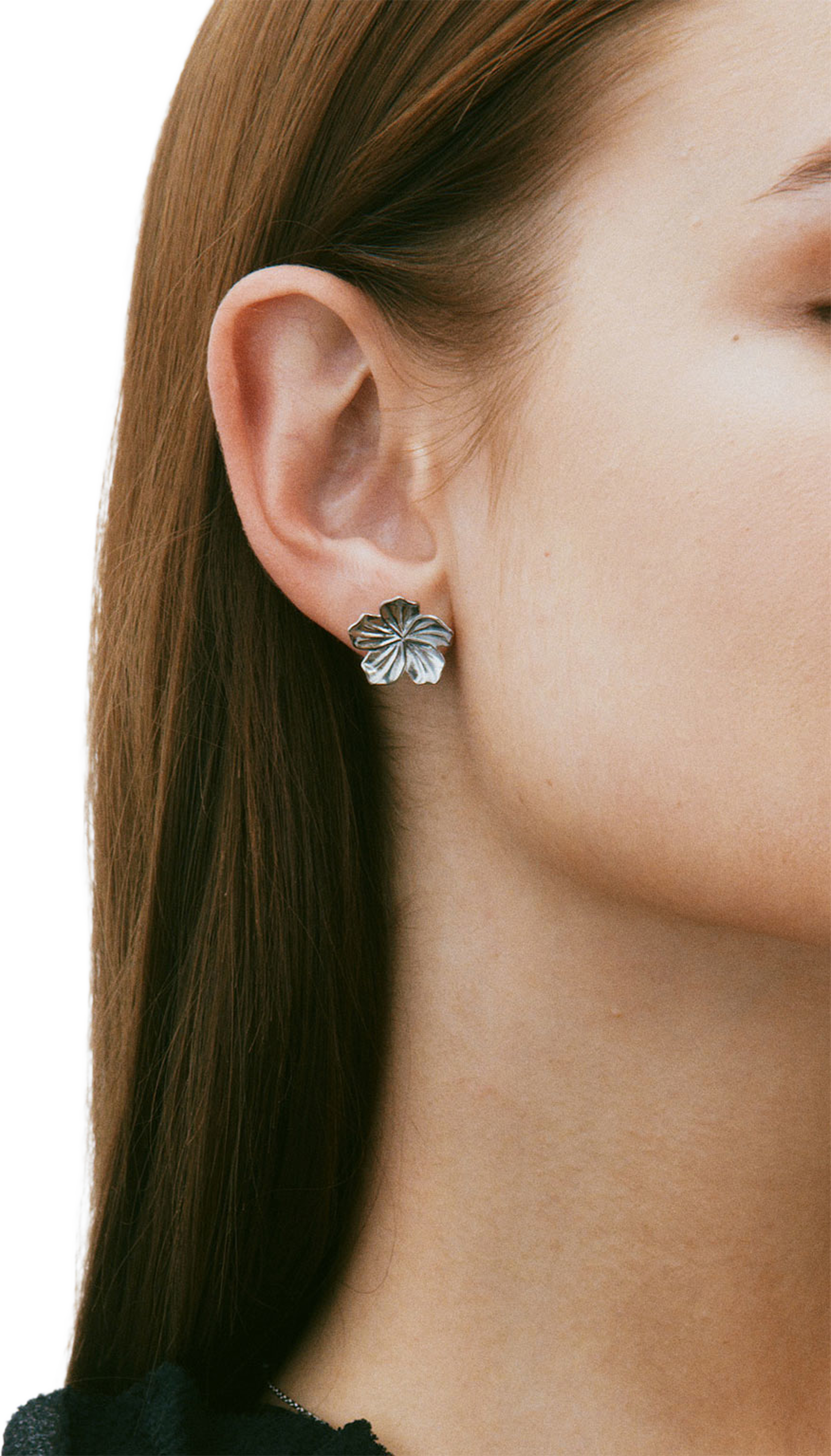 Jasmine Studs S Steel