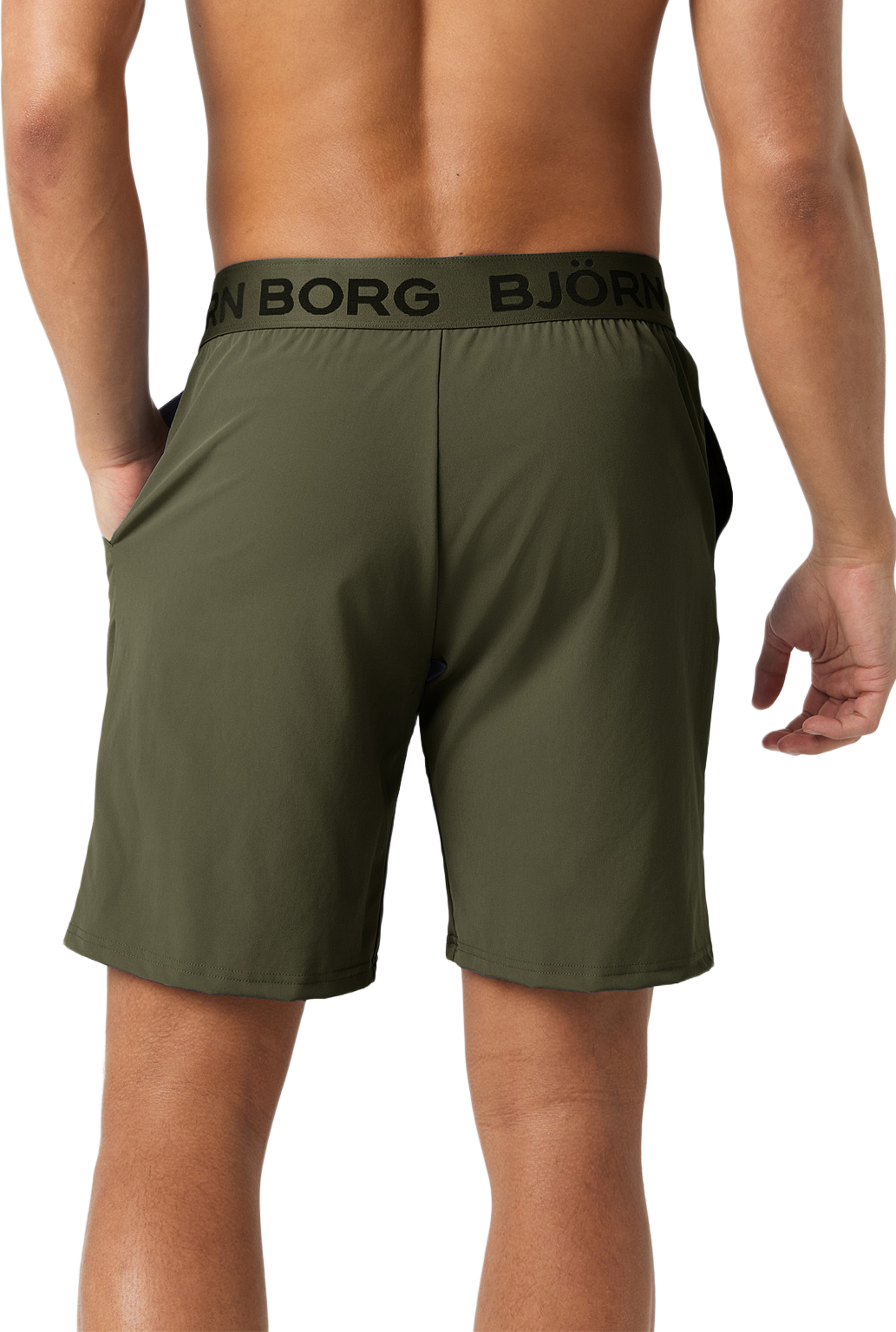 Borg Shorts, från Björn Borg Sport, i färgen Forest Night. Klicka för att öppna bilden i stort format