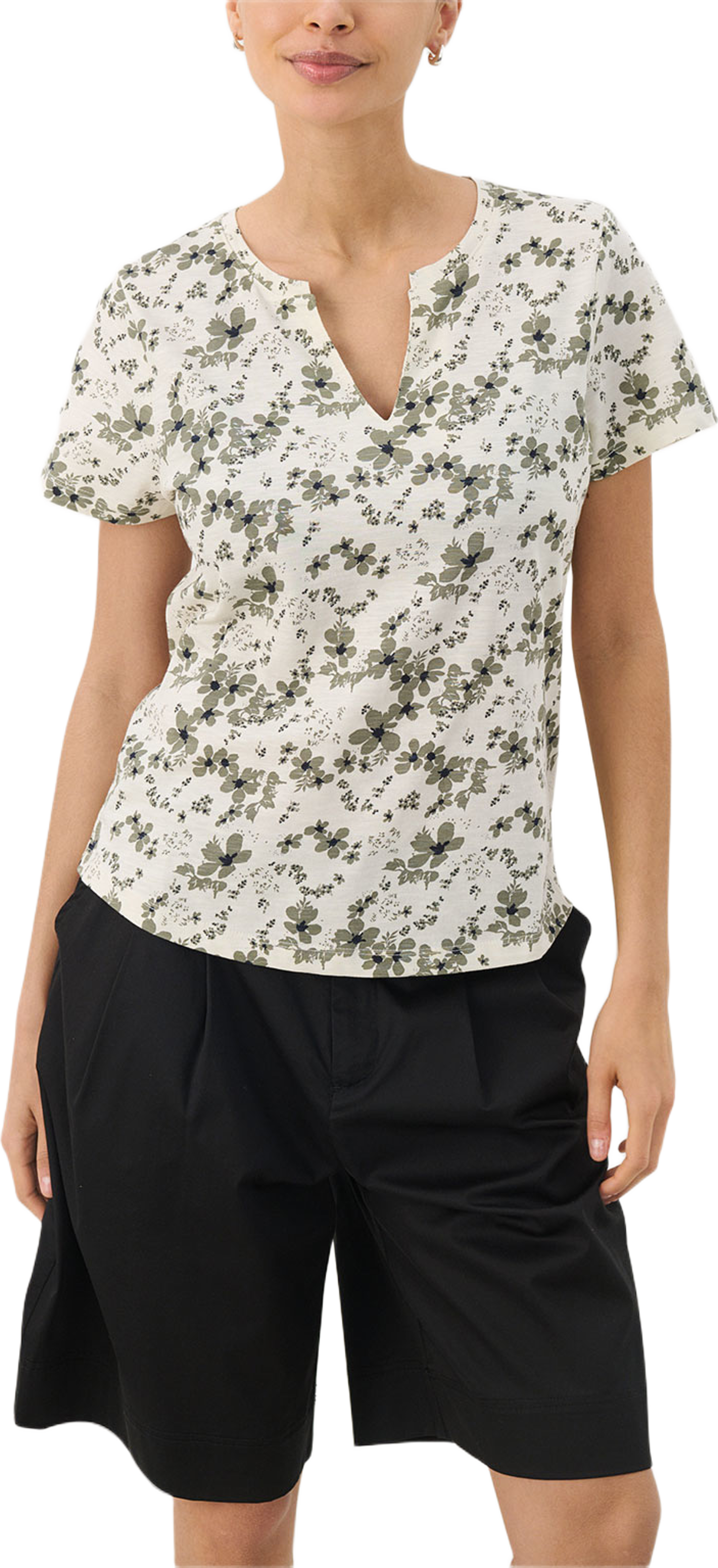 GesinasPW T-shirt, från Part Two, i färgen Vetiver Contrast Flower Print. Klicka för att öppna bilden i stort format