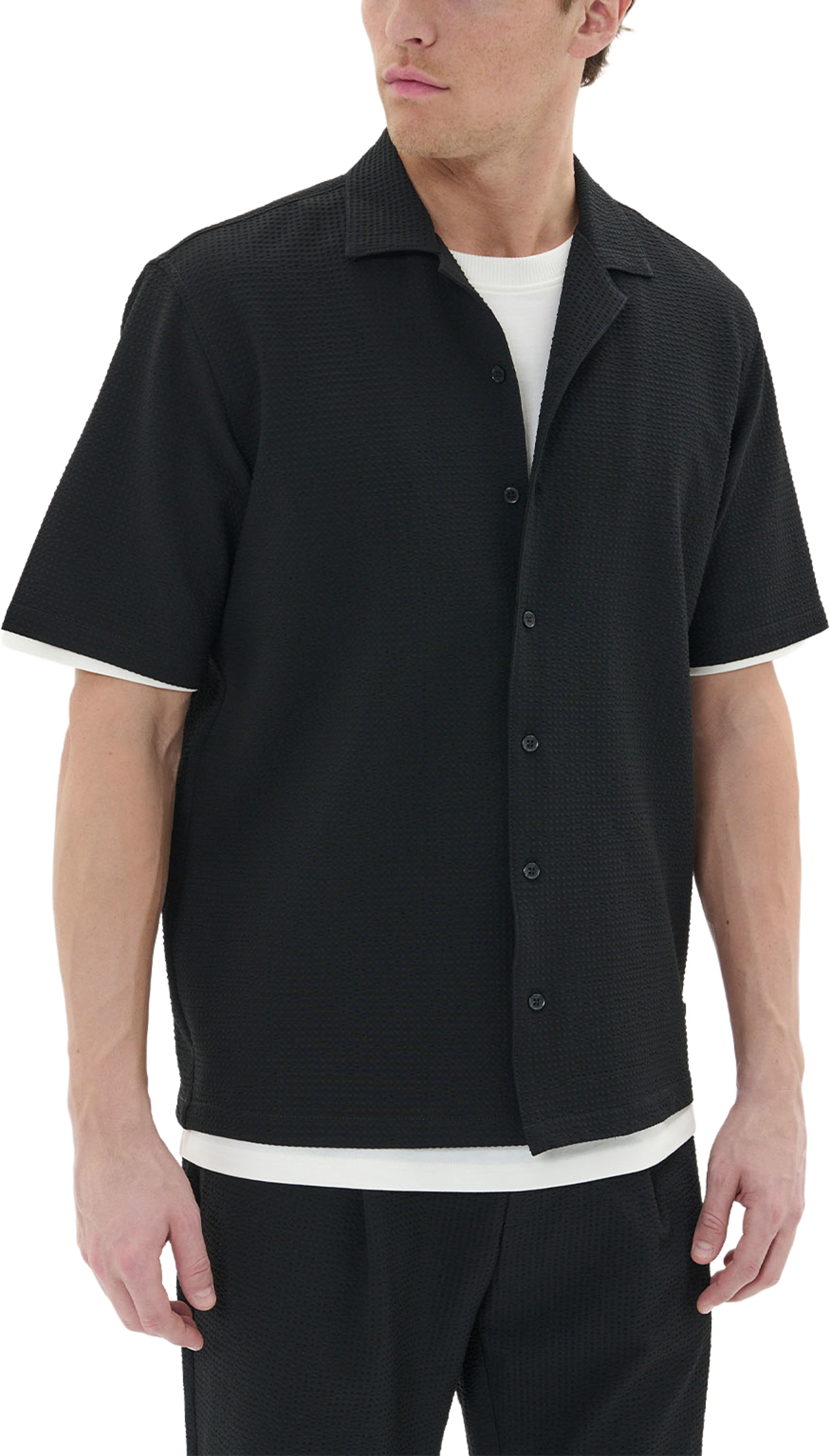 Klampo Shirt, från Matinique, i färgen Black. Klicka för att öppna bilden i stort format