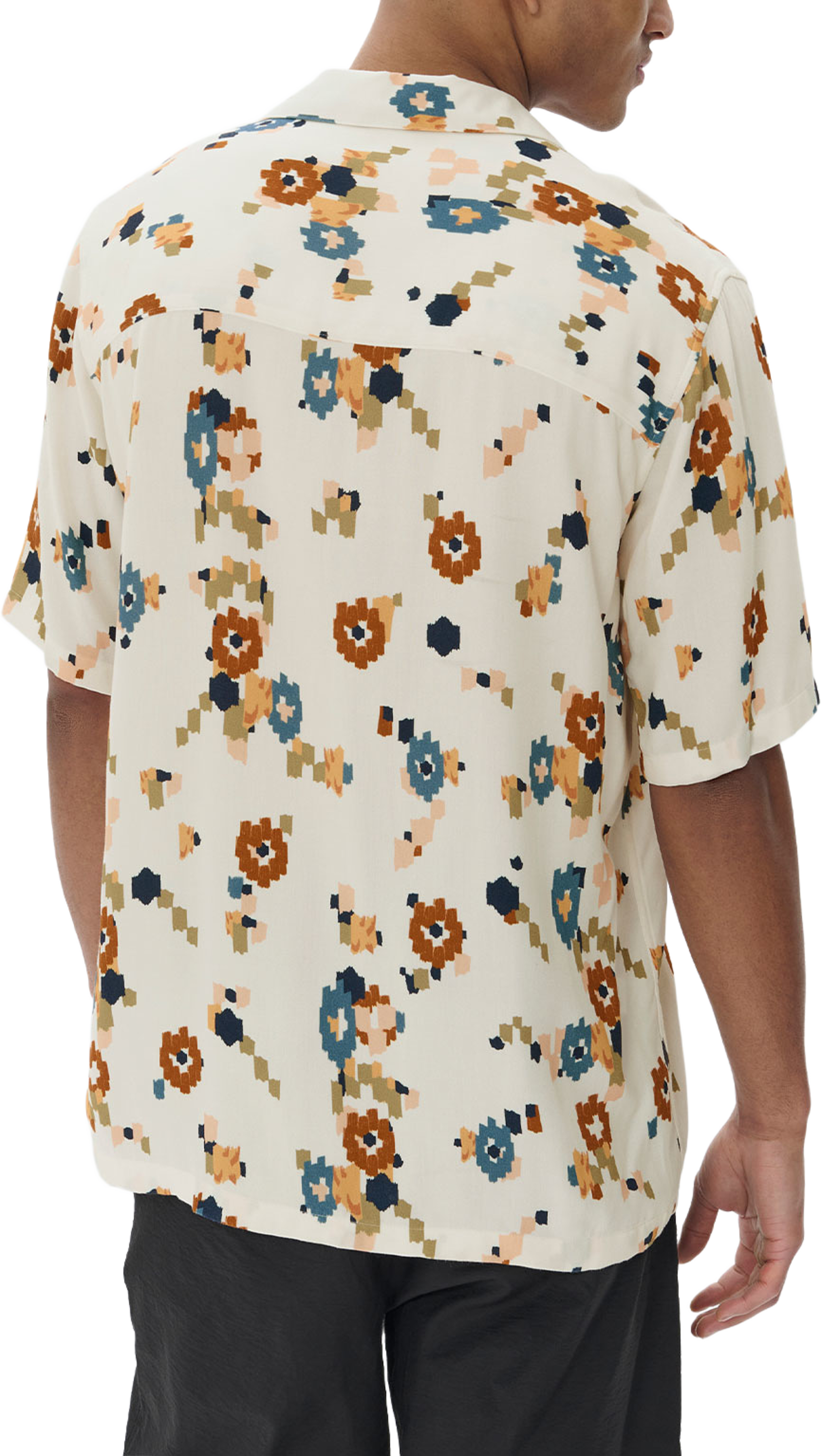 Klampo Shirt, från Matinique, i färgen Nuthatch. Klicka för att öppna bilden i stort format