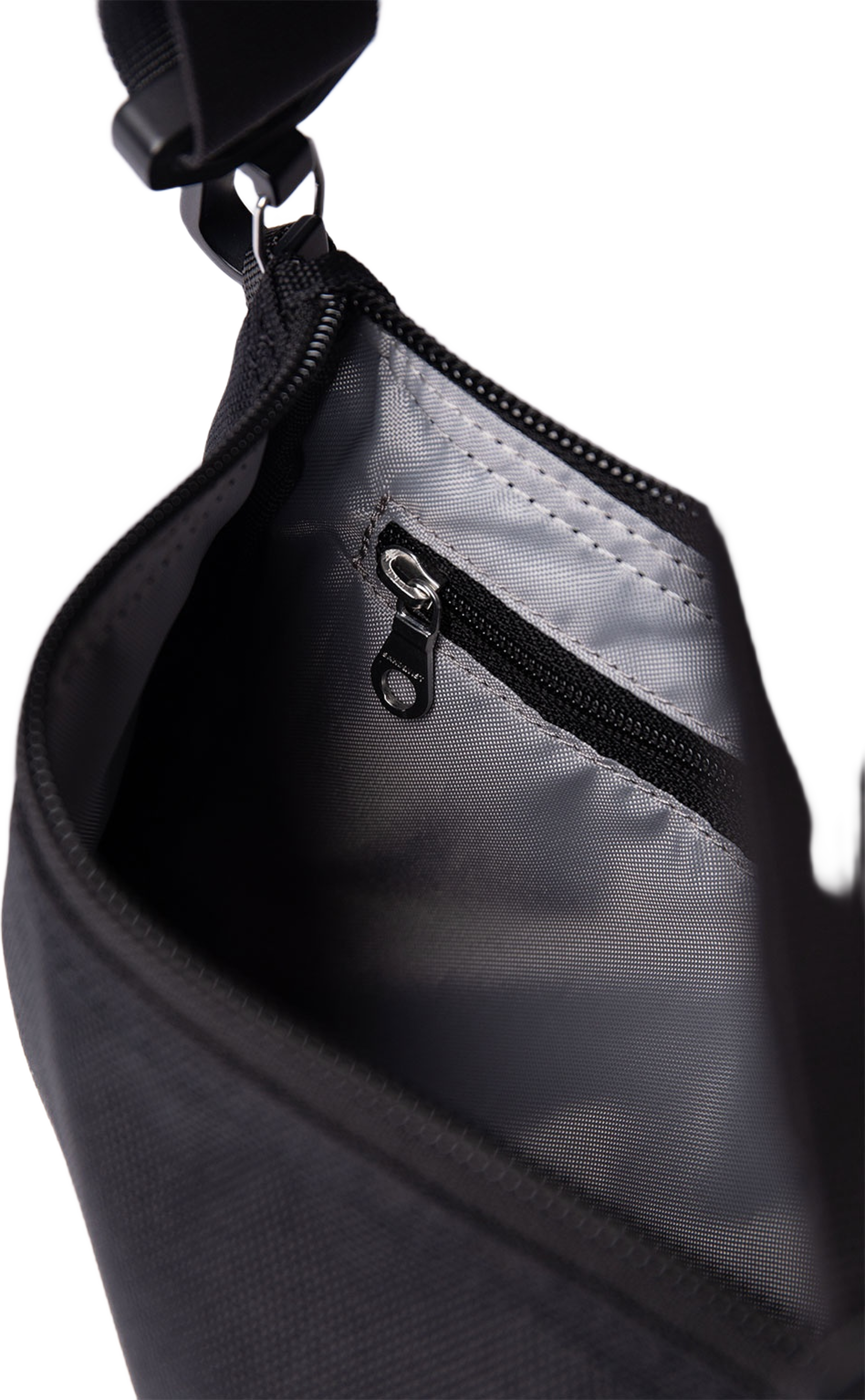 Ground Sachoche Slim
