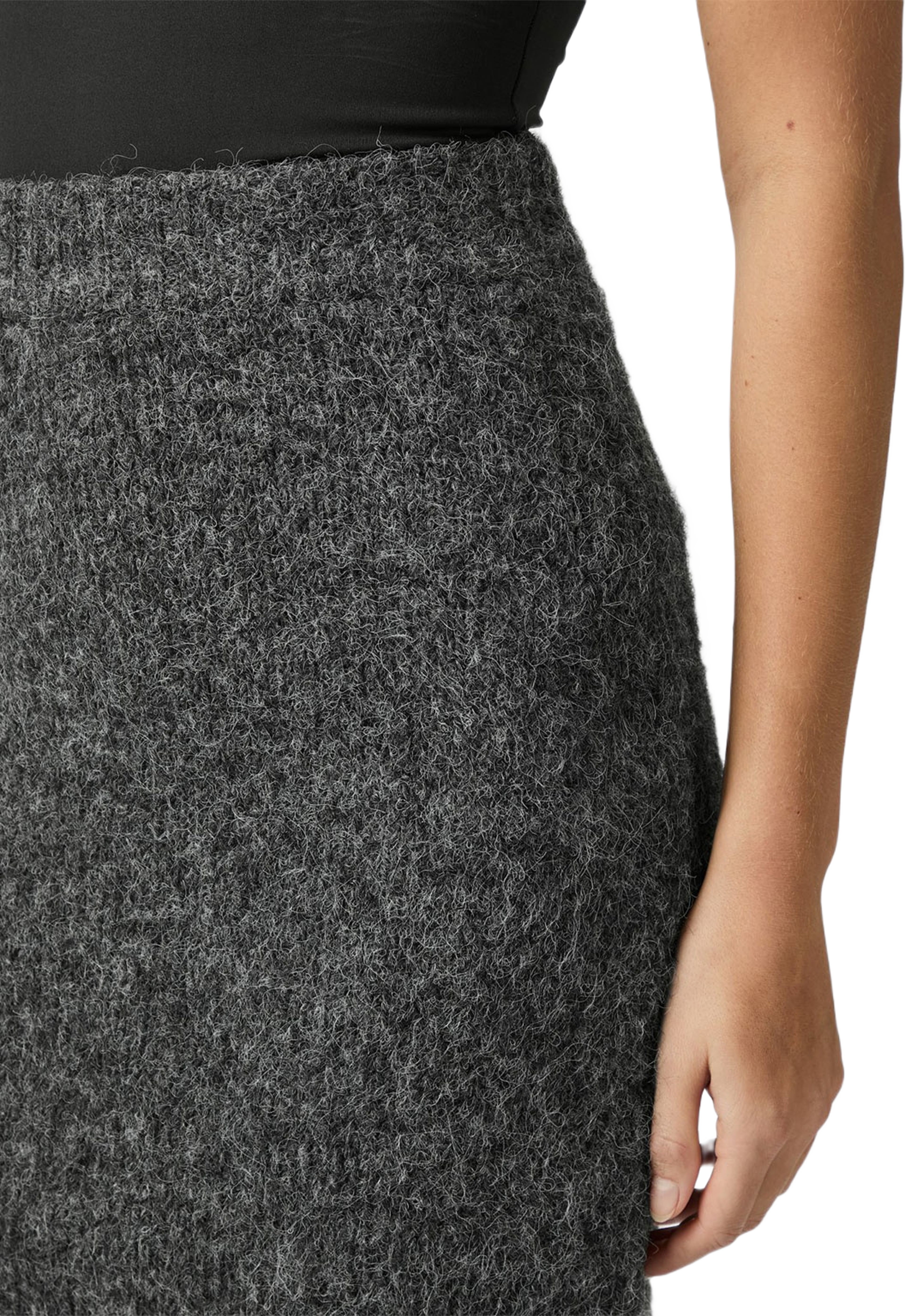 Naria Fluffy Knit Skirt