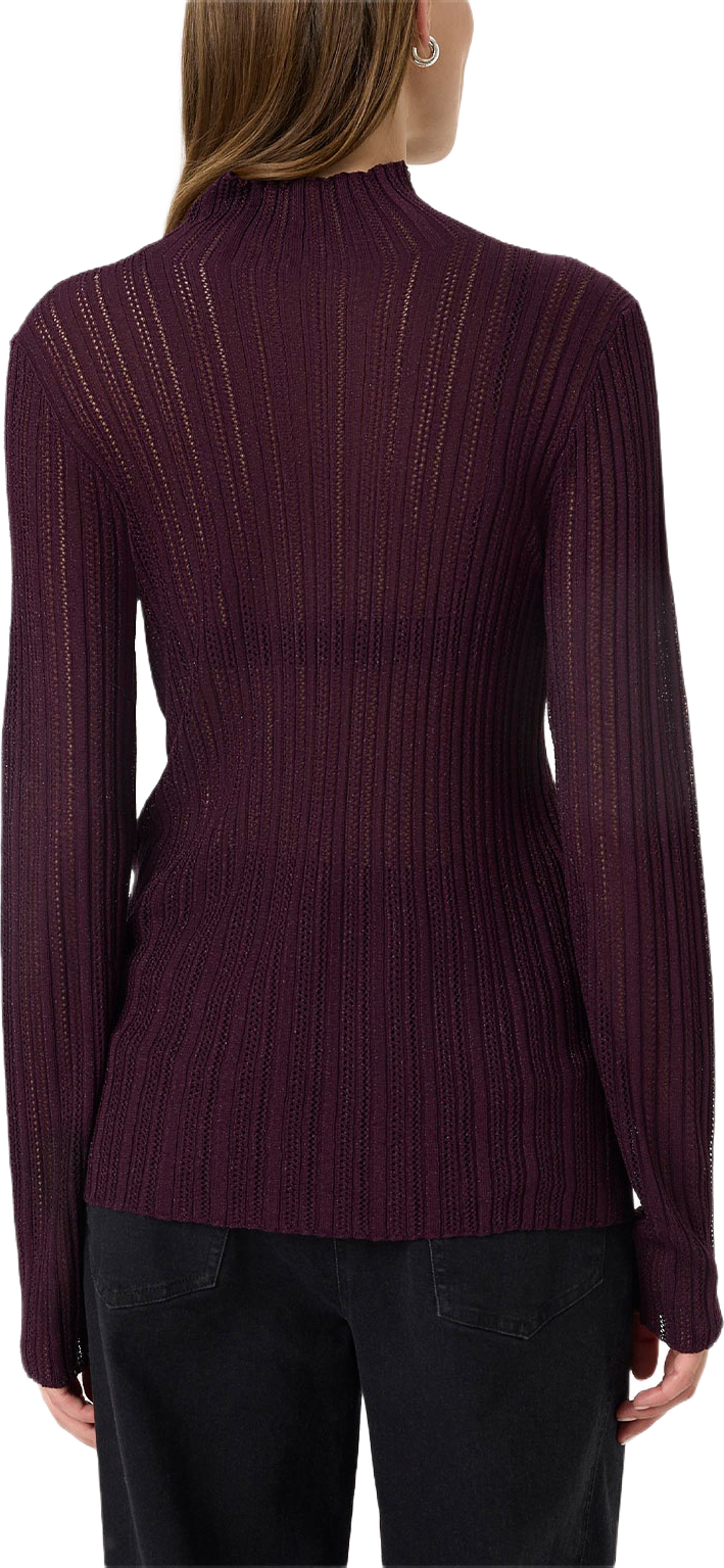 Laisa Regular Pullover, från Soaked In Luxury, i färgen Winetasting. Klicka för att öppna bilden i stort format