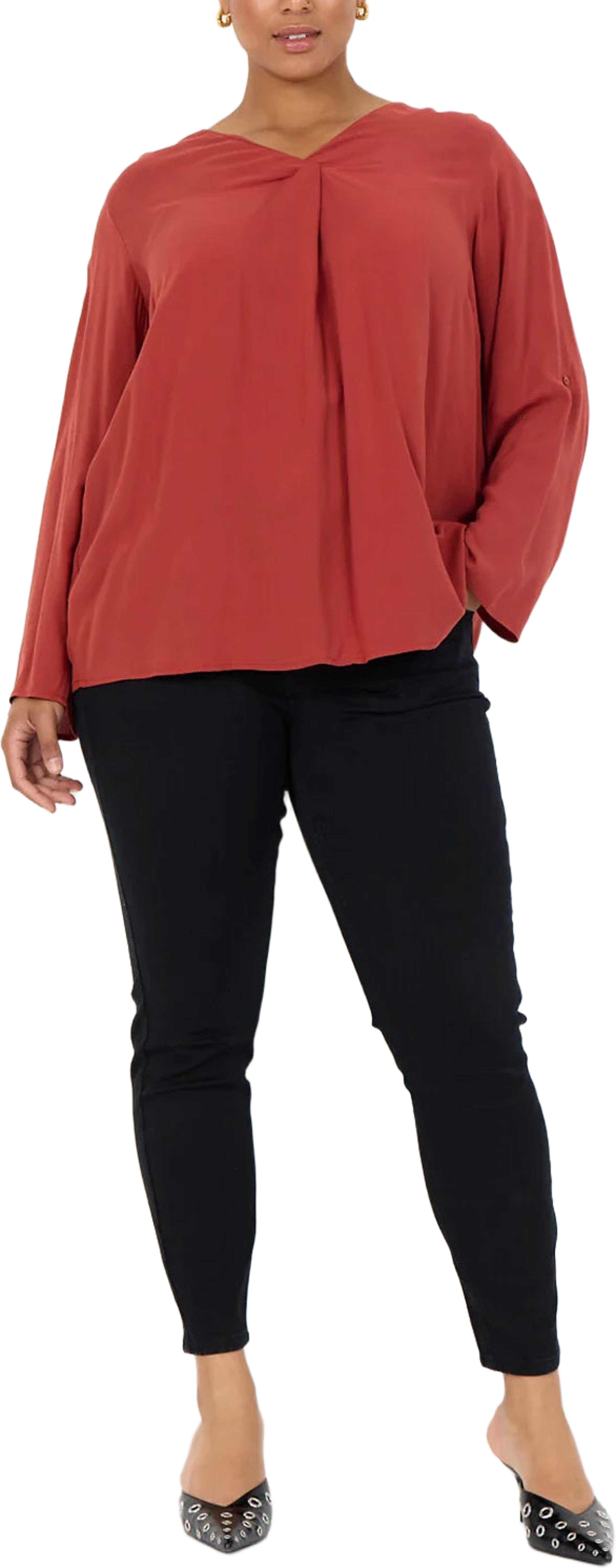 Wa-Sia 31 Blouse, från Wasabi Concept, i färgen Mineral Red. Klicka för att öppna bilden i stort format