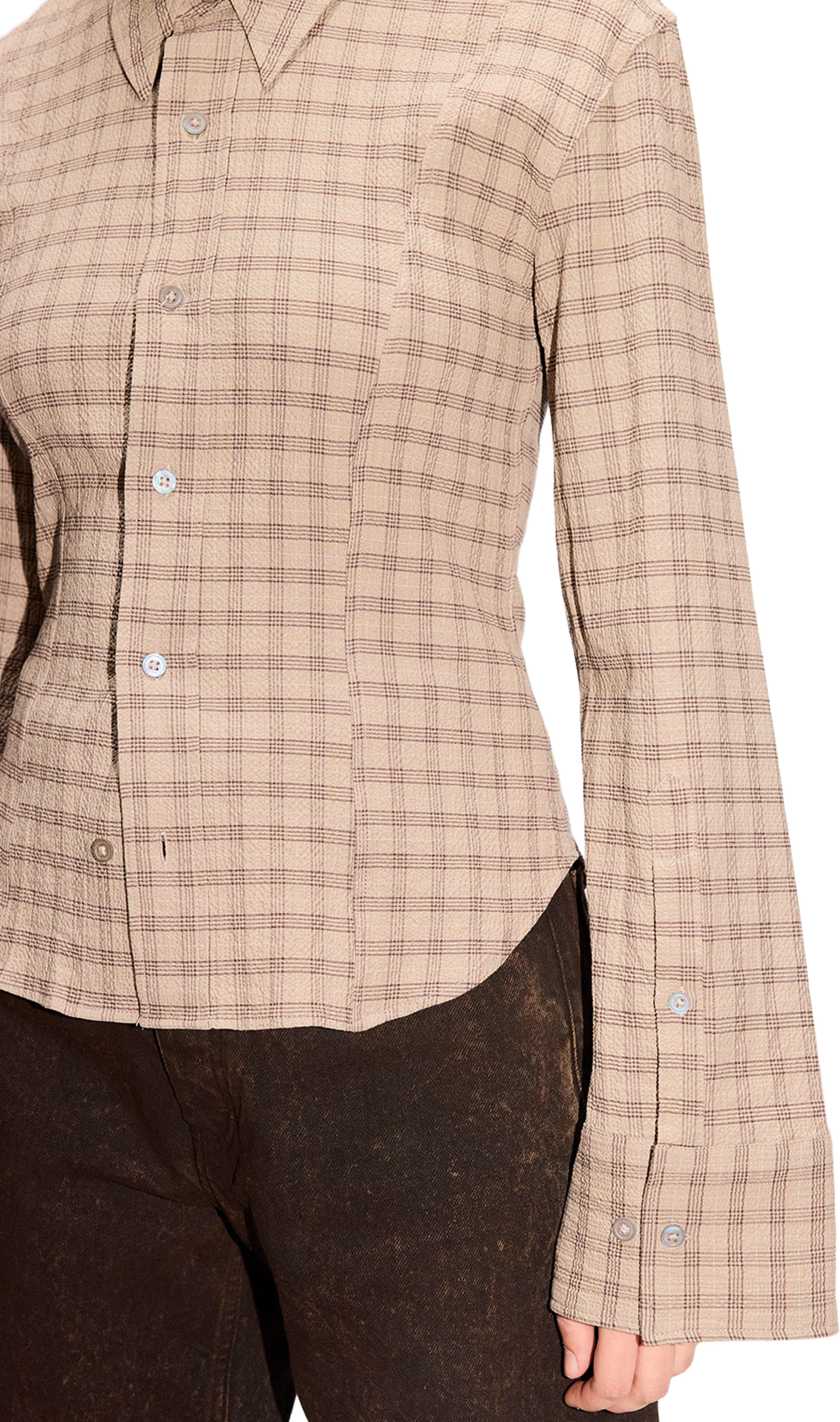 Shape shirt Beige Check, från Hope, i färgen Beige Check. Klicka för att öppna bilden i stort format
